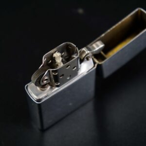 Zippo Xưa 1958 – Town & Country – Bell Aircraft Division 11
