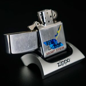 Zippo Xưa 1958 – Town & Country – Bell Aircraft Division 3
