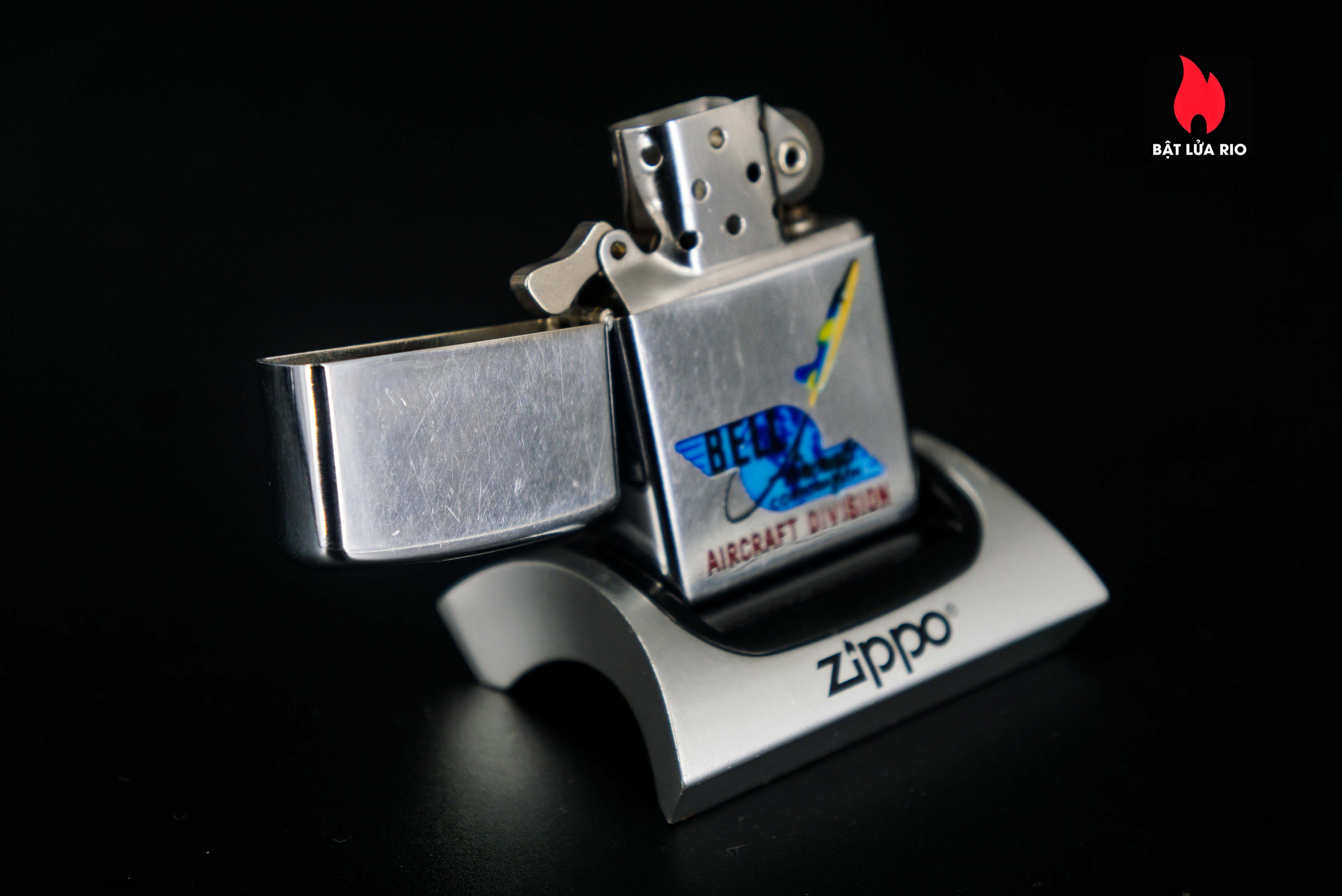 Zippo Xưa 1958 – Town & Country – Bell Aircraft Division 3