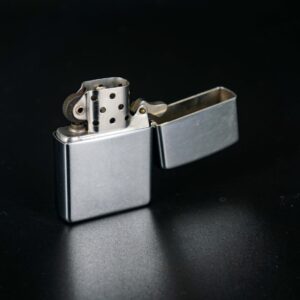 Zippo Xưa 1958 – Town & Country – Bell Aircraft Division 7
