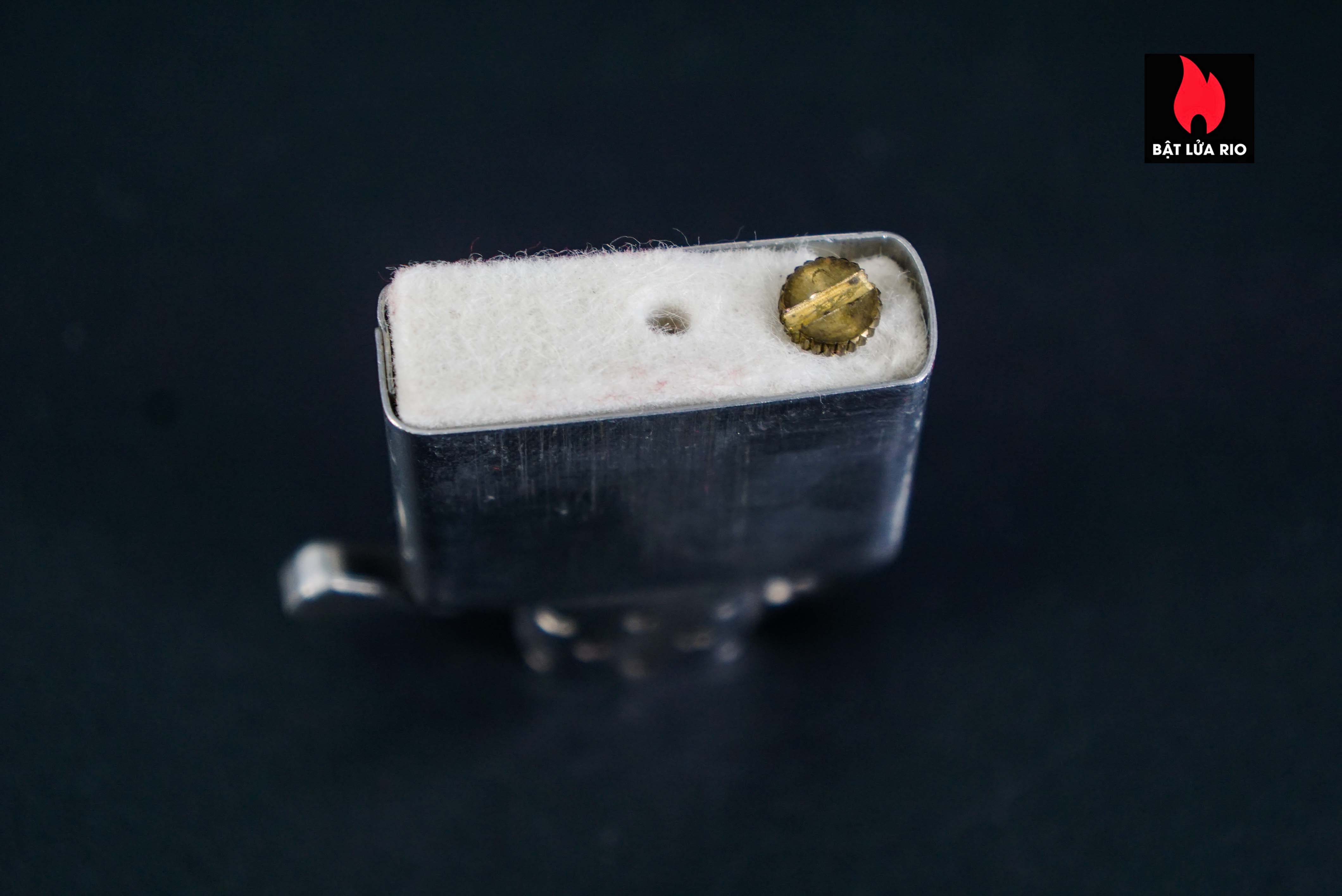 Zippo Xưa 1959 – Red Coat 33 Zippo Xưa 1959 – Red Coat 12