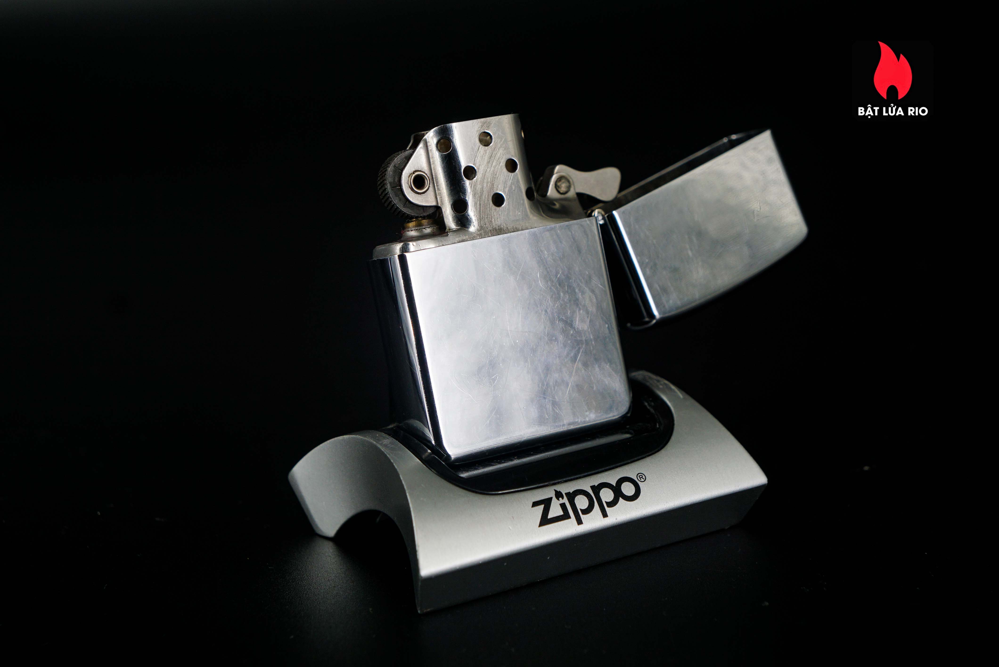 Zippo Xưa 1959 – Red Coat 43 Zippo Xưa 1959 – Red Coat 2