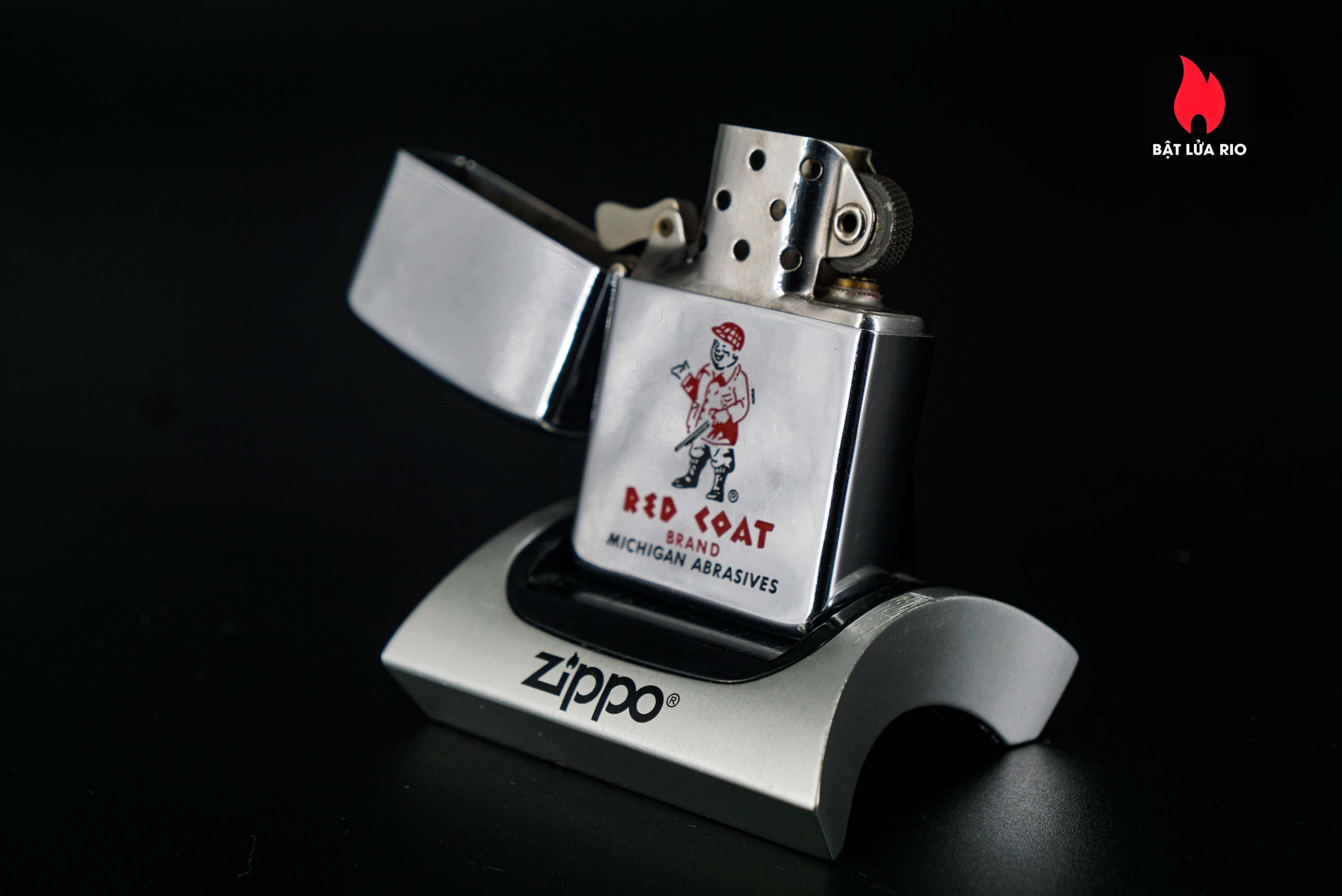 Zippo Xưa 1959 – Red Coat 41 Zippo Xưa 1959 – Red Coat 4