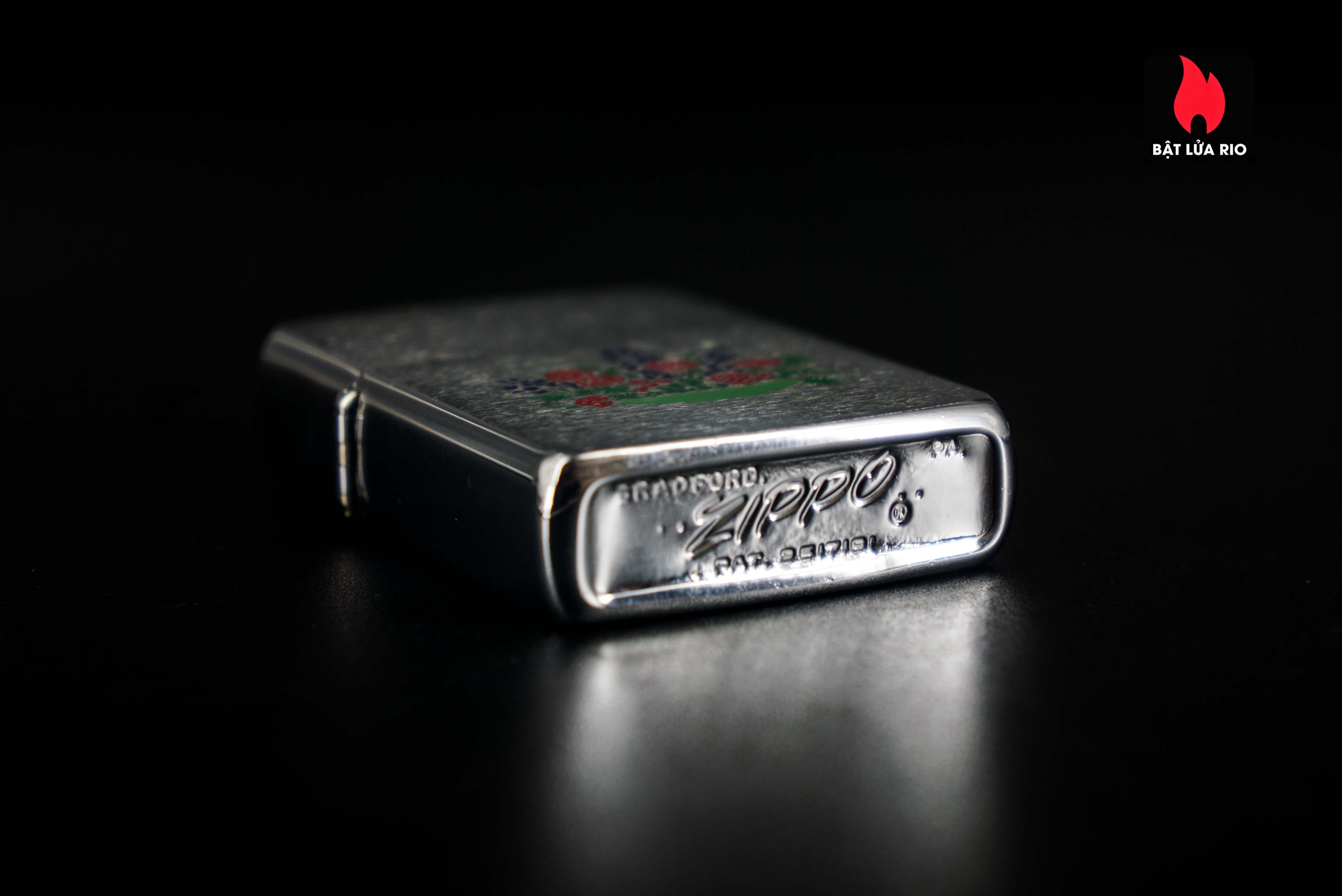 Zippo Xưa 1962 – HOA 26 Zippo Xưa 1962 – HOA 12