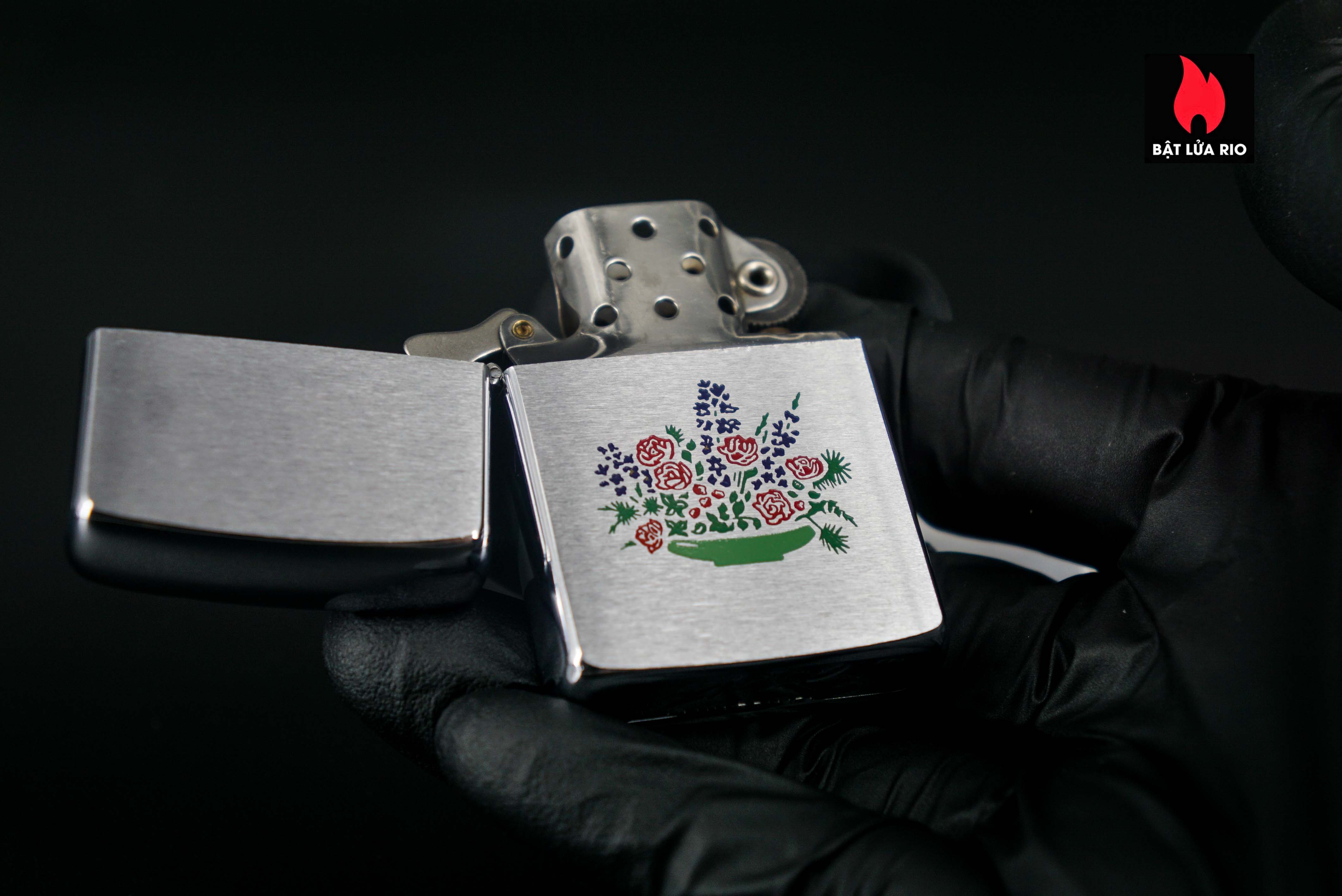 Zippo Xưa 1962 – HOA 32 Zippo Xưa 1962 – HOA 7