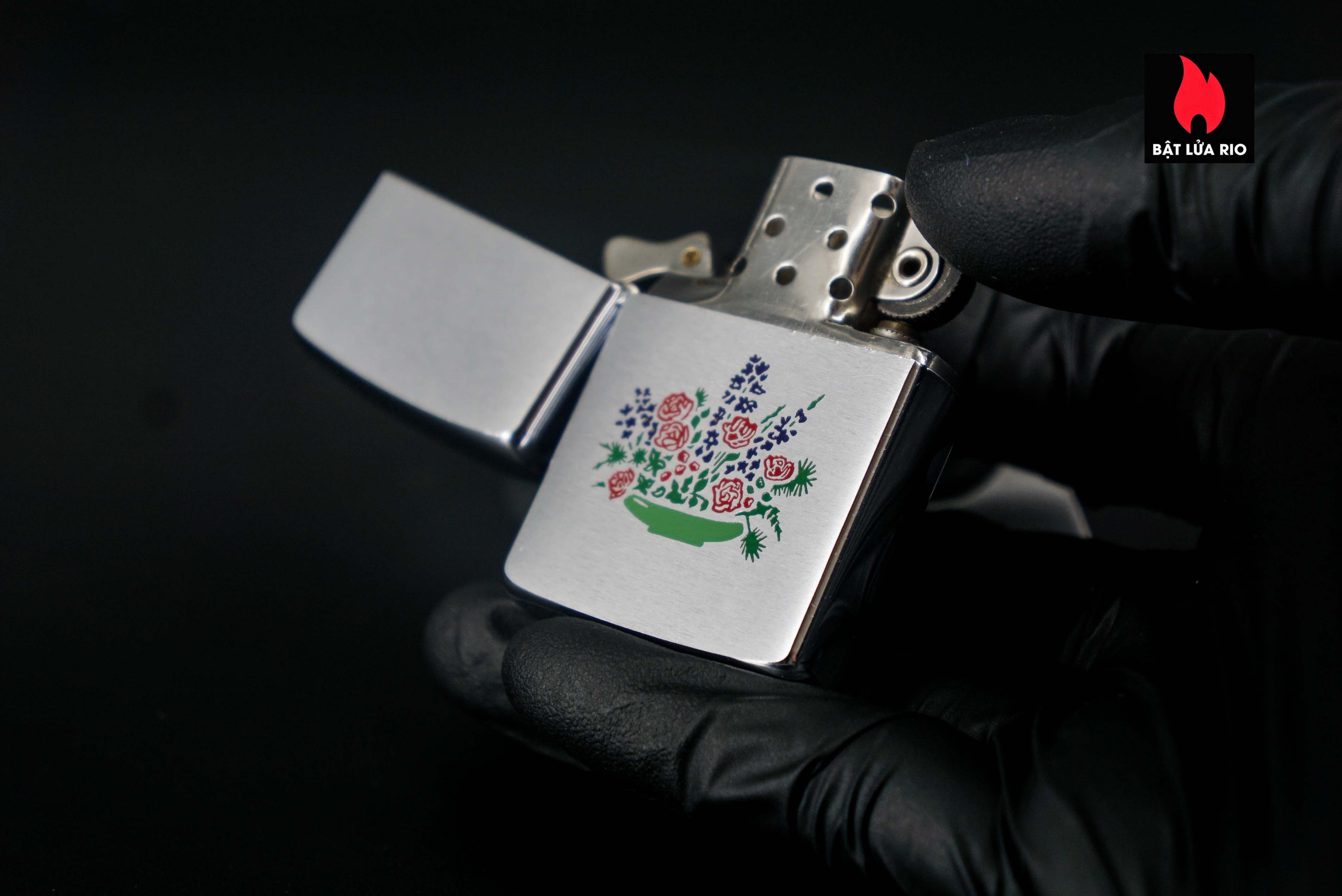 Zippo Xưa 1962 – HOA 31 Zippo Xưa 1962 – HOA 8