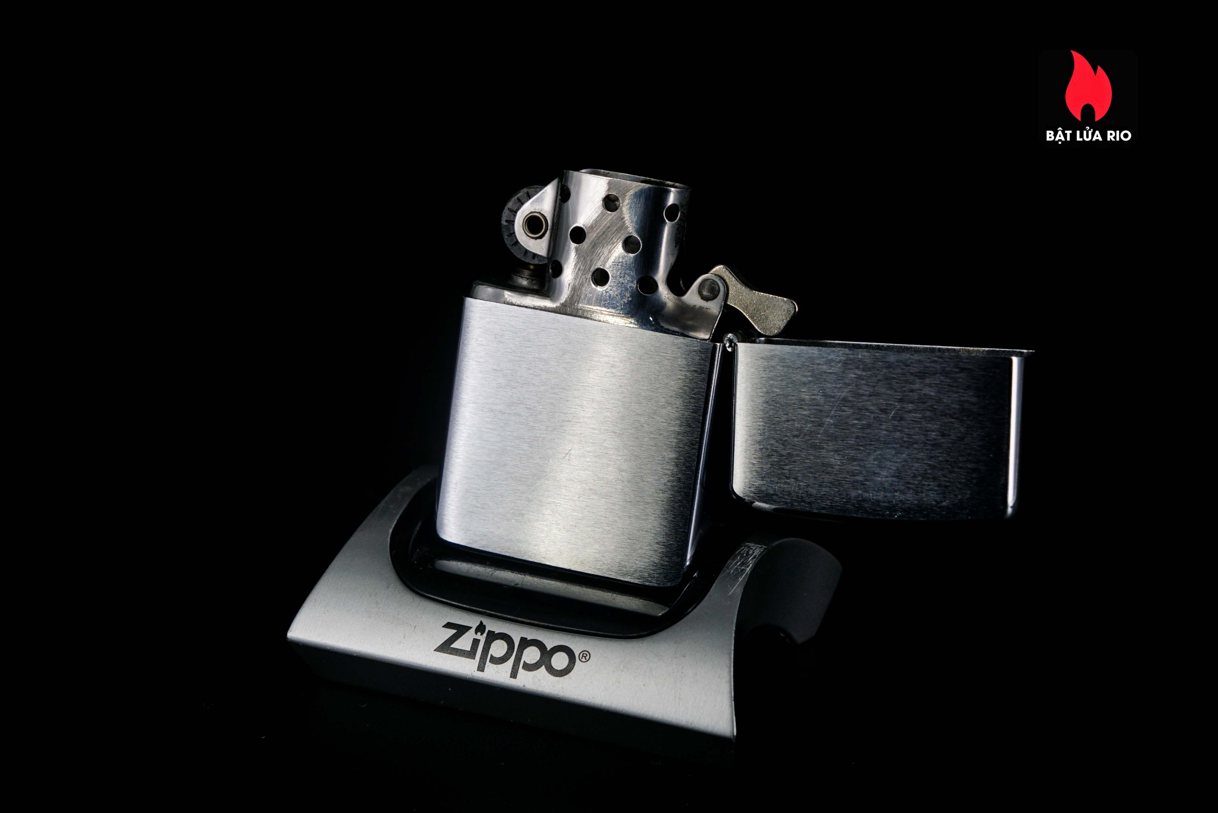 Zippo Xưa 1962 – National Naval Medical Center 8