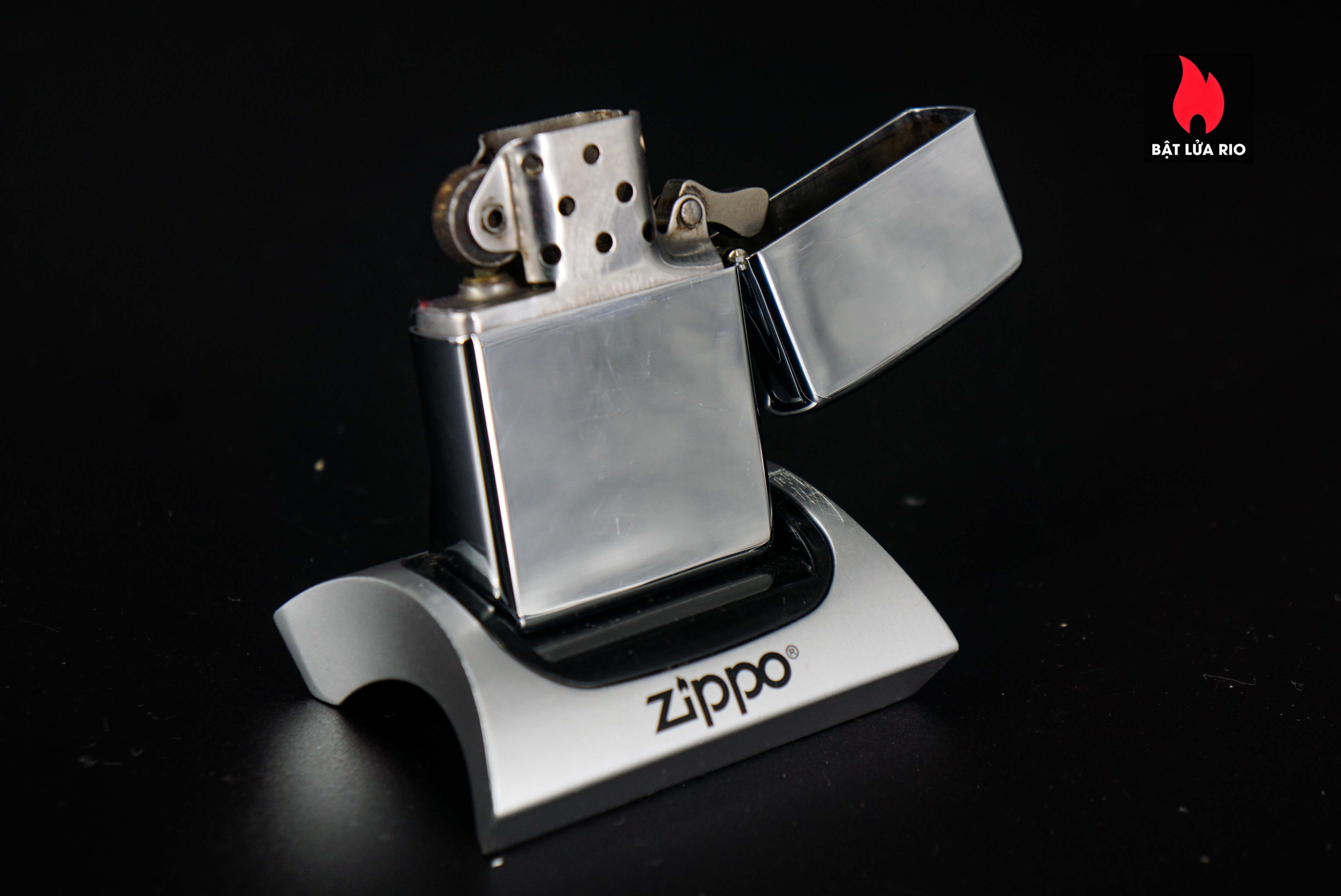 Zippo Xưa 1962 – New Idea 33 Zippo Xưa 1962 – New Idea 3