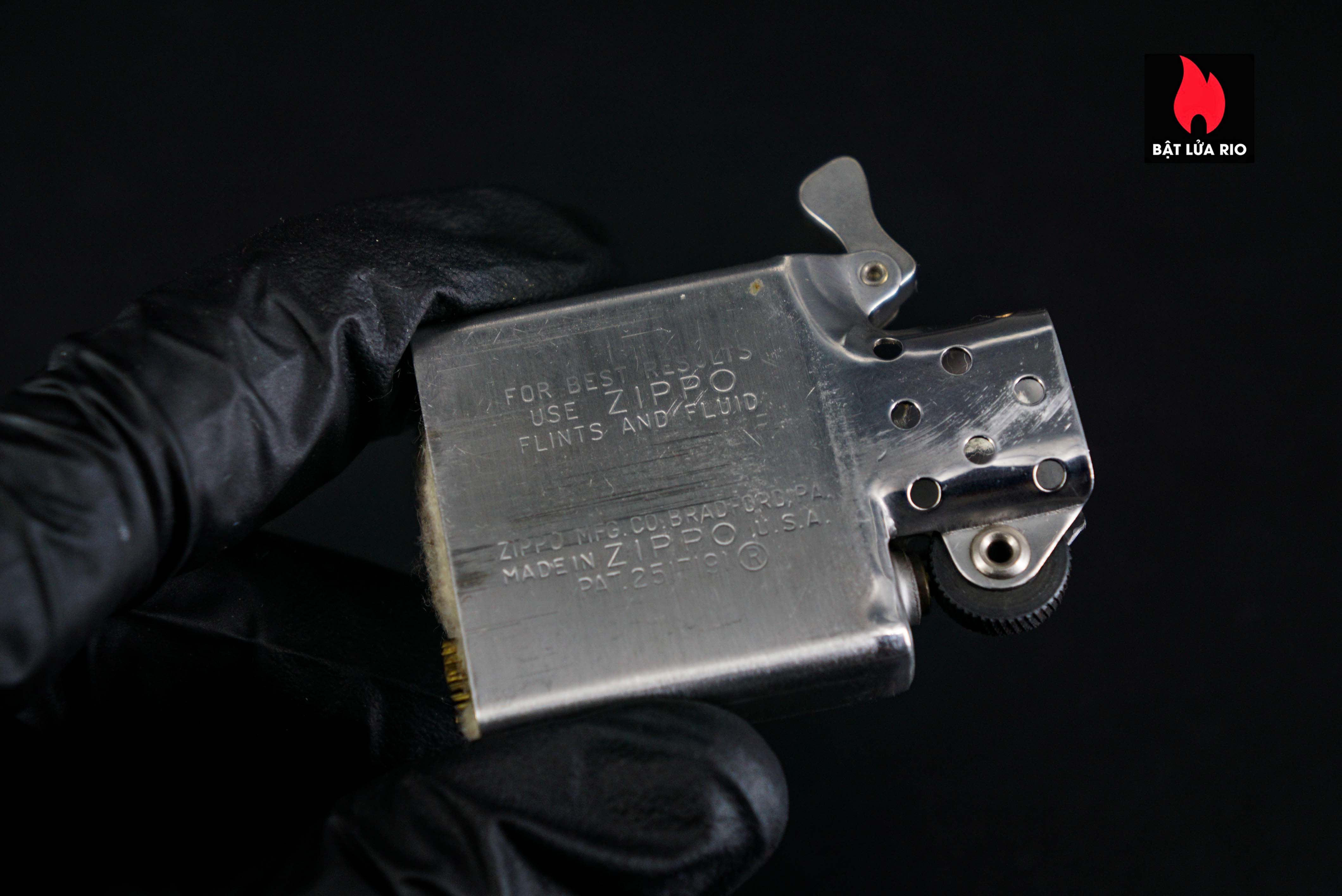 Zippo Xưa 1963 – Naval Submarine Base – New London 57 Zippo Xưa 1963 – Naval Submarine Base – New London 17
