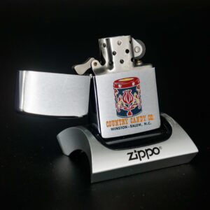 Zippo Xưa 1964 – Country Candy Co. 1