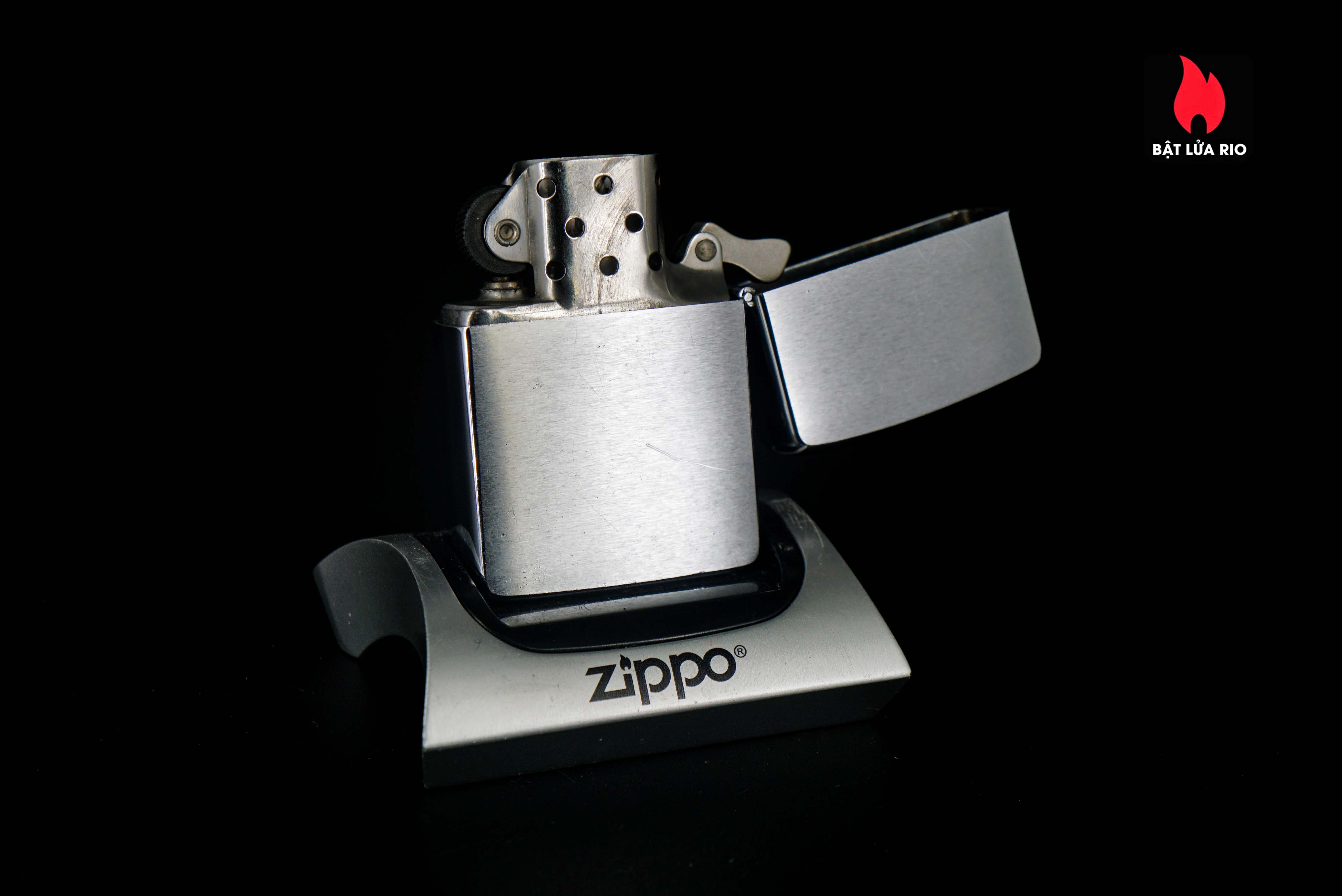 Zippo Xưa 1964 – Country Candy Co. 28 Zippo Xưa 1964 – Country Candy Co. 2
