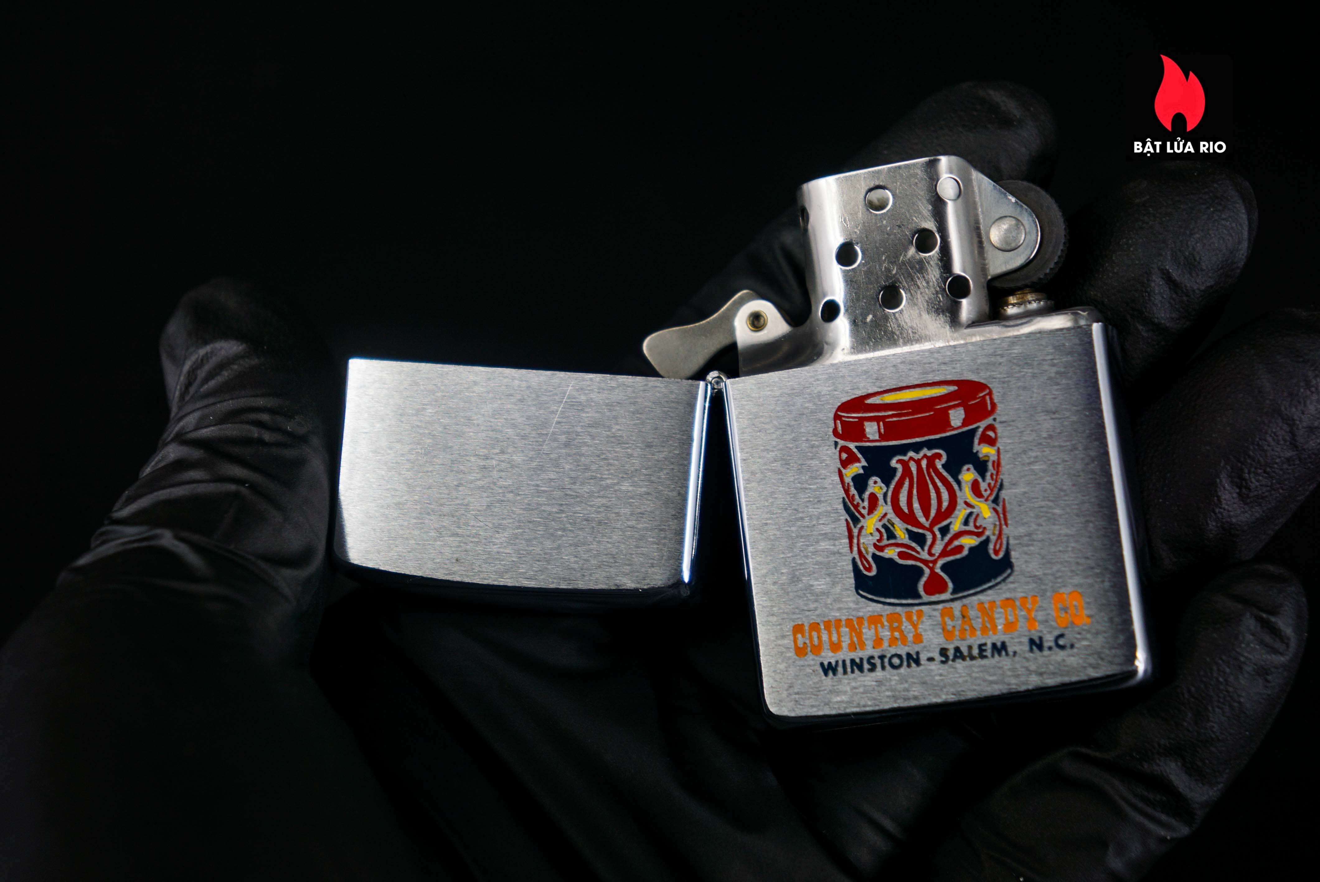 Zippo Xưa 1964 – Country Candy Co. 29 Zippo Xưa 1964 – Country Candy Co. 3