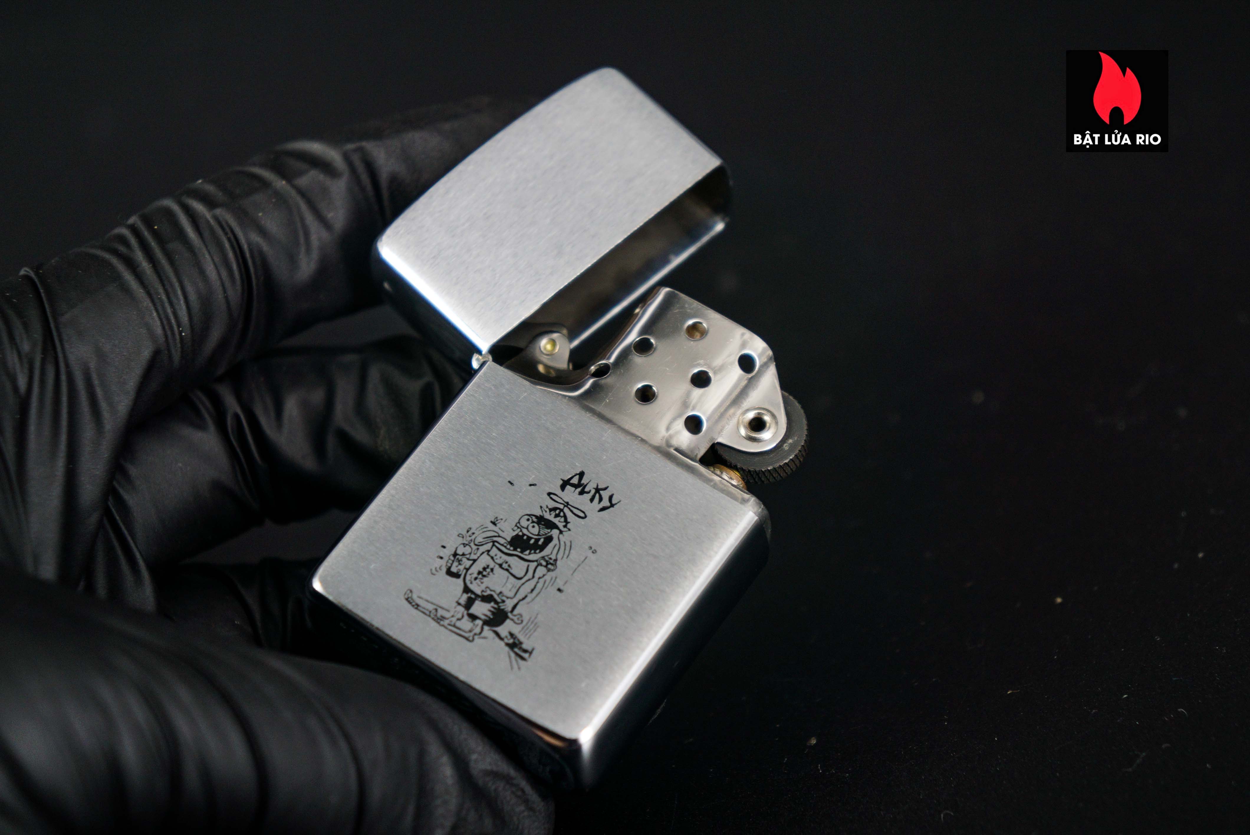 Zippo Xưa 1966 – Alky 36 Zippo Xưa 1966 – Alky 4