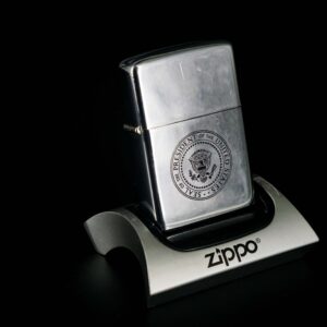 Zippo Xưa 1972 – Seal Of The President Of The United States – Army One