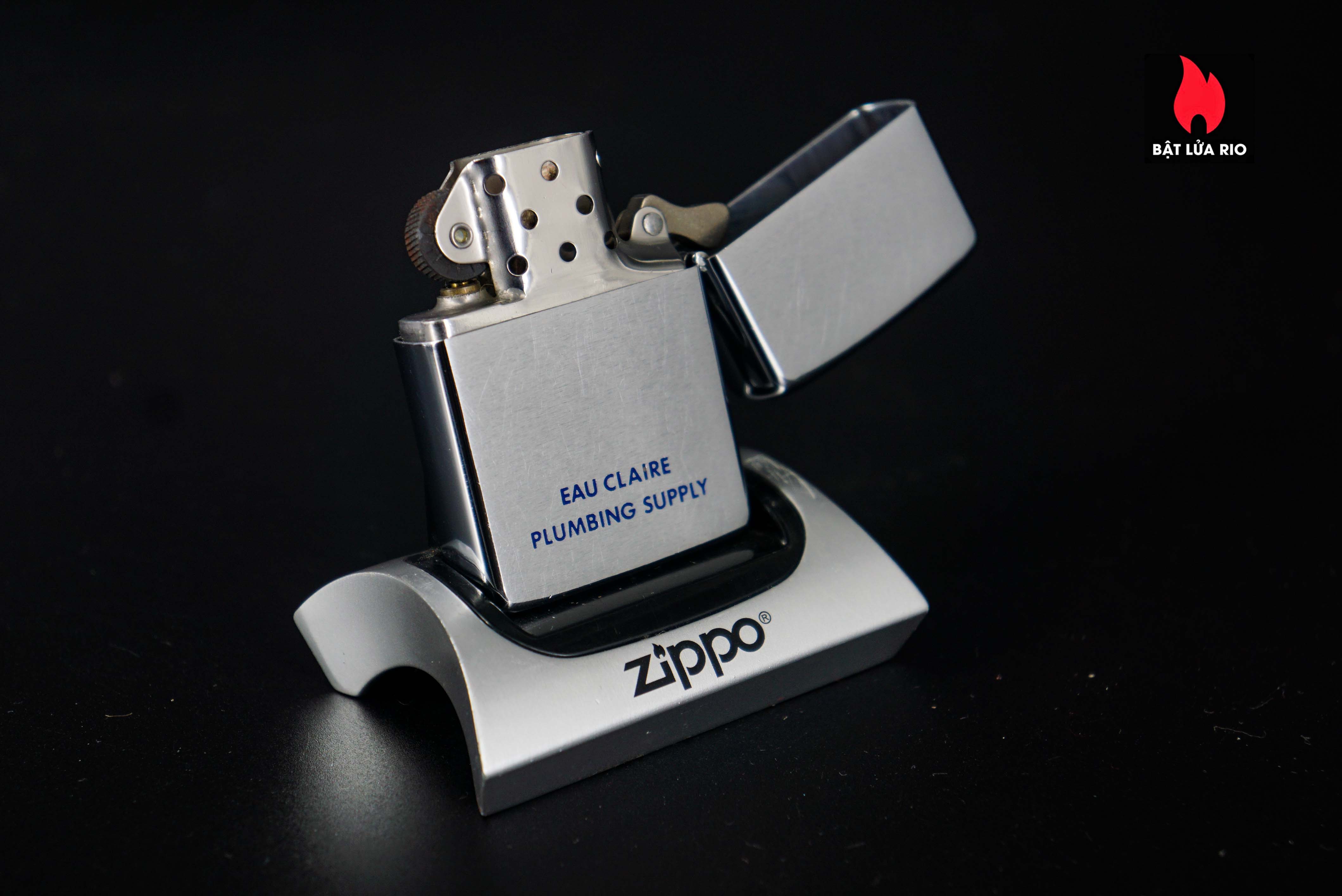 Zippo Xưa 1972 – Singer Comfortmaker 38 Zippo Xưa 1972 – Singer Comfortmaker 13