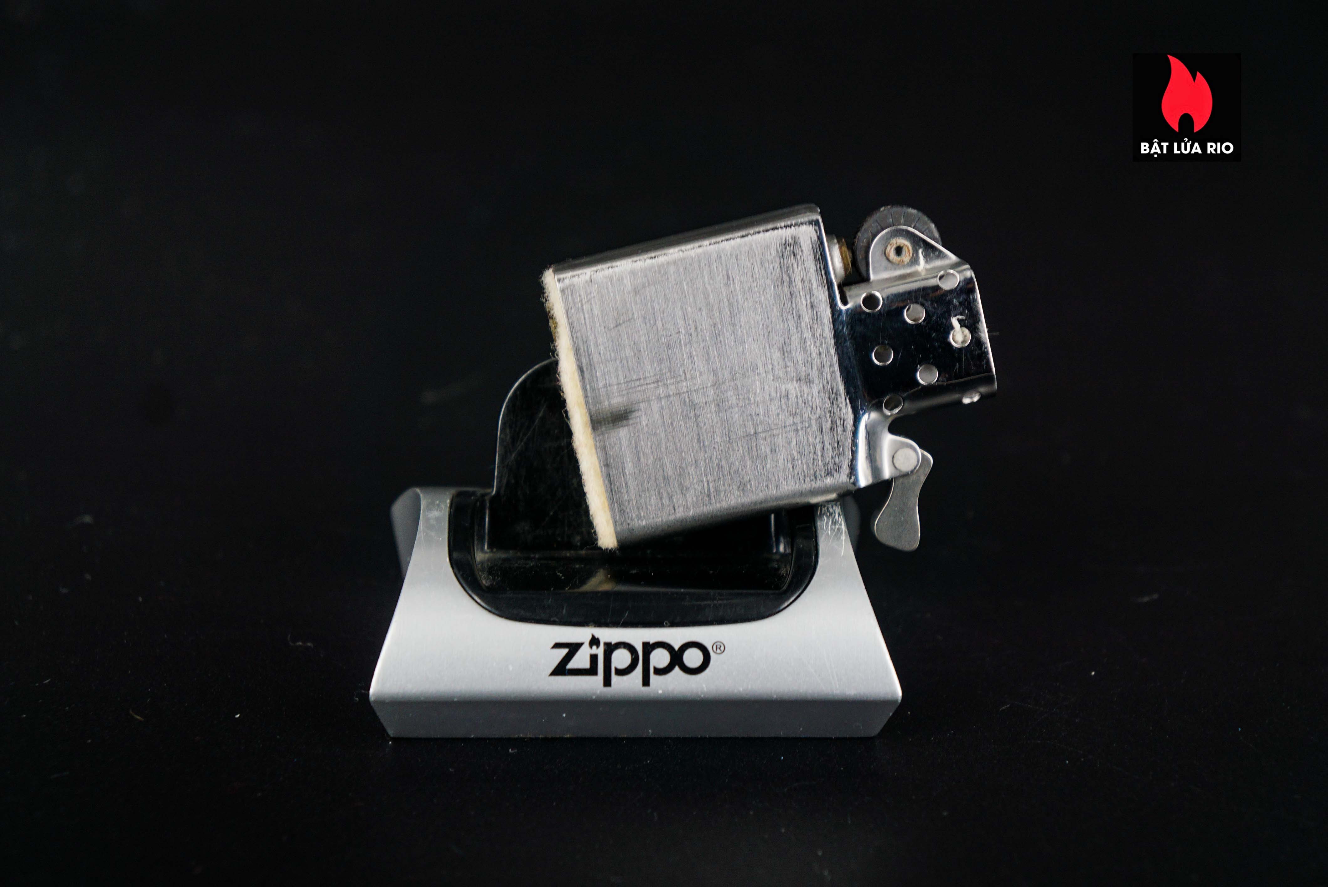 Zippo Xưa 1974 – Chicken 23 Zippo Xưa 1974 – Chicken 9