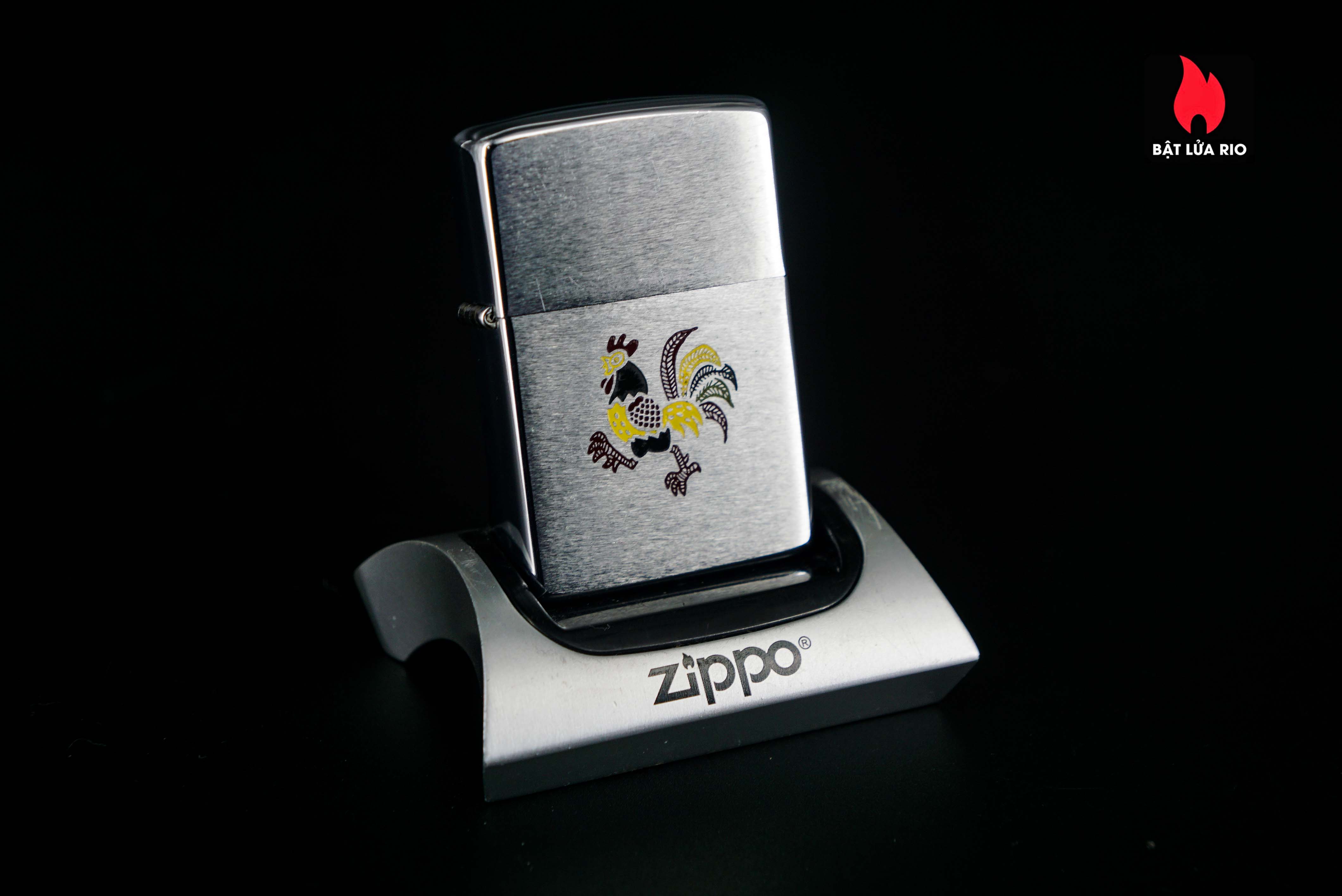 Zippo Xưa 1974 – Chicken 28 Zippo Xưa 1974 – Chicken