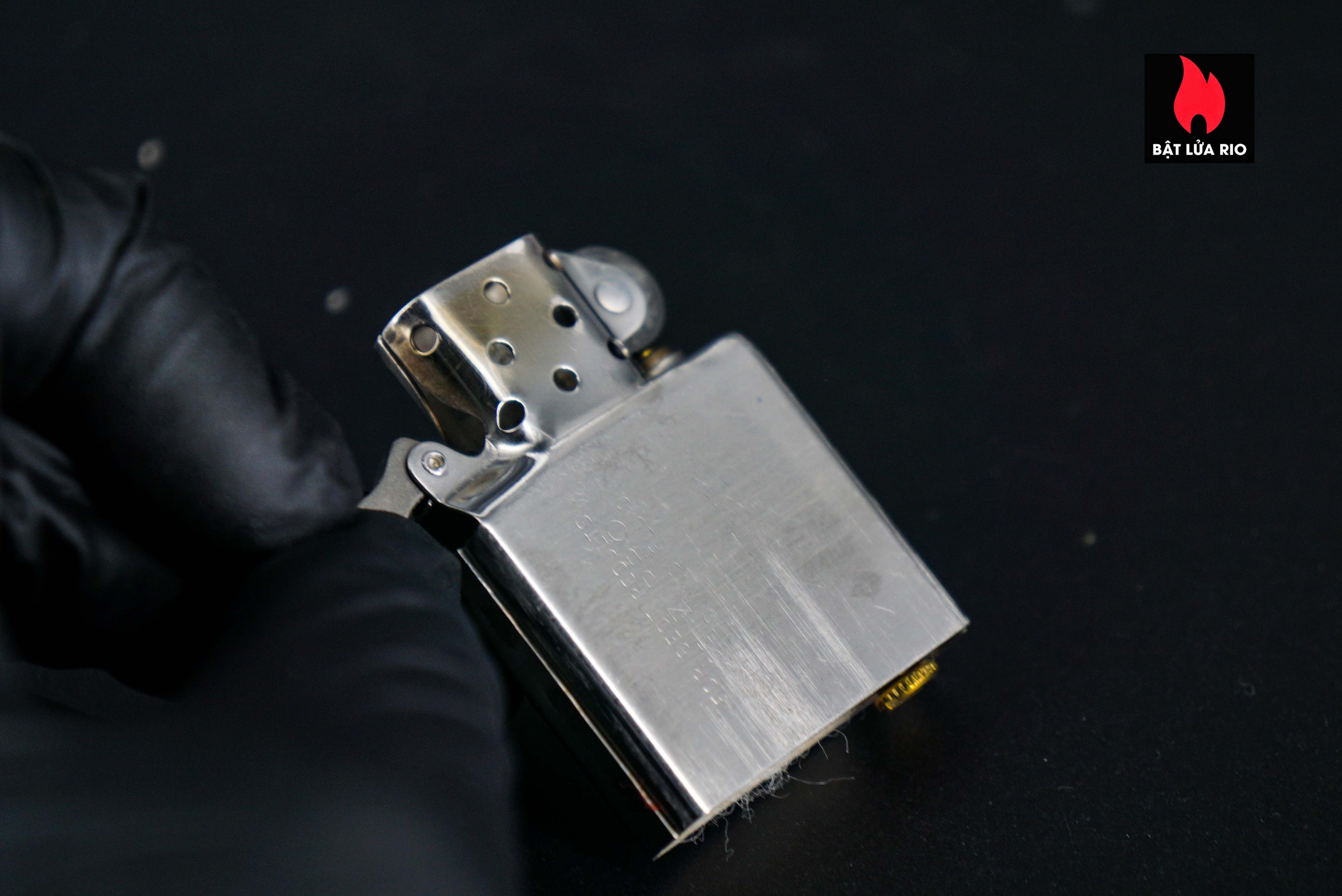 Zippo Xưa 1979 – Walt Disney Productions 44 Zippo Xưa 1979 – Walt Disney Productions 13