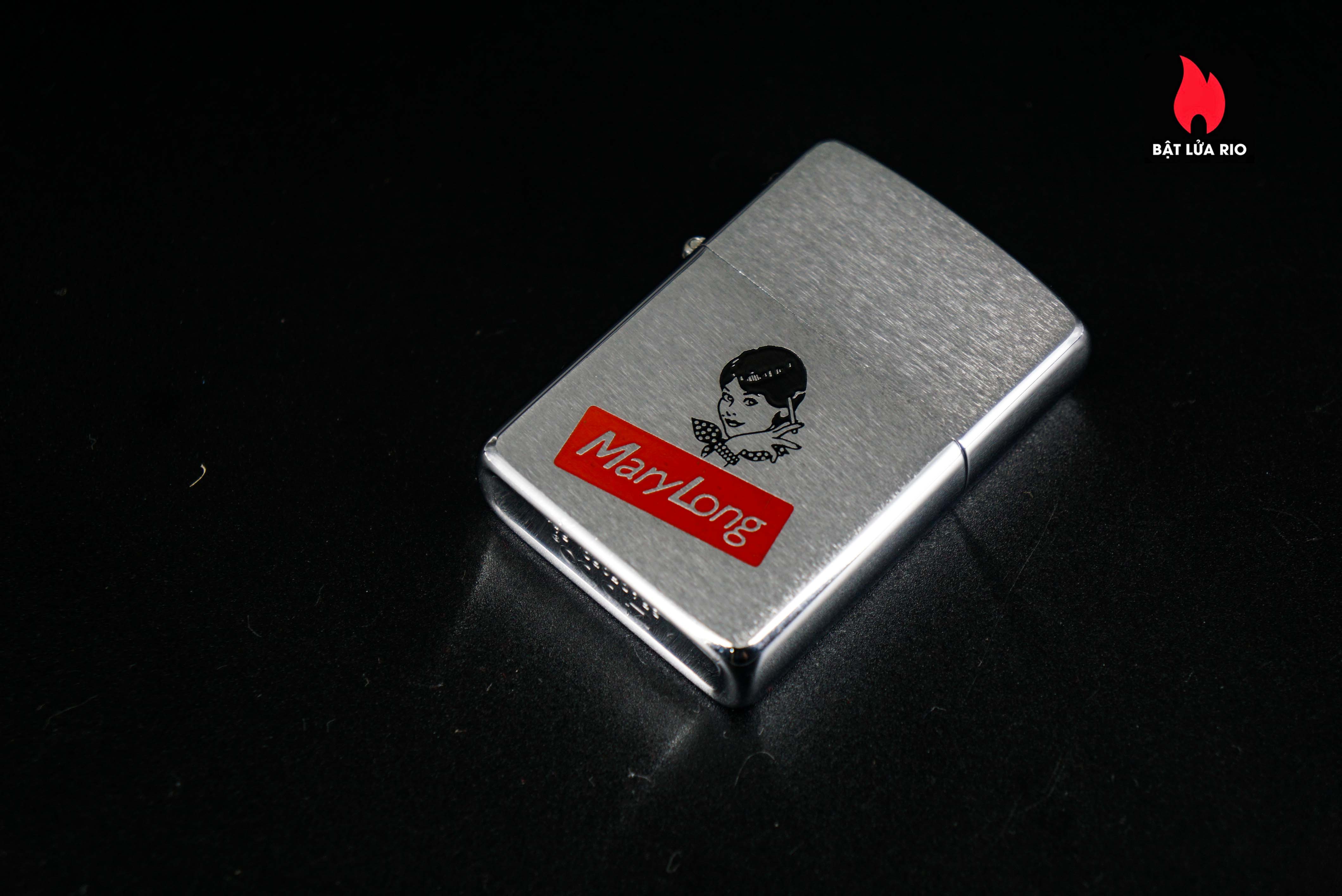 Zippo Xưa 1981 – Mary Long 24 Zippo Xưa 1981 – Mary Long 1