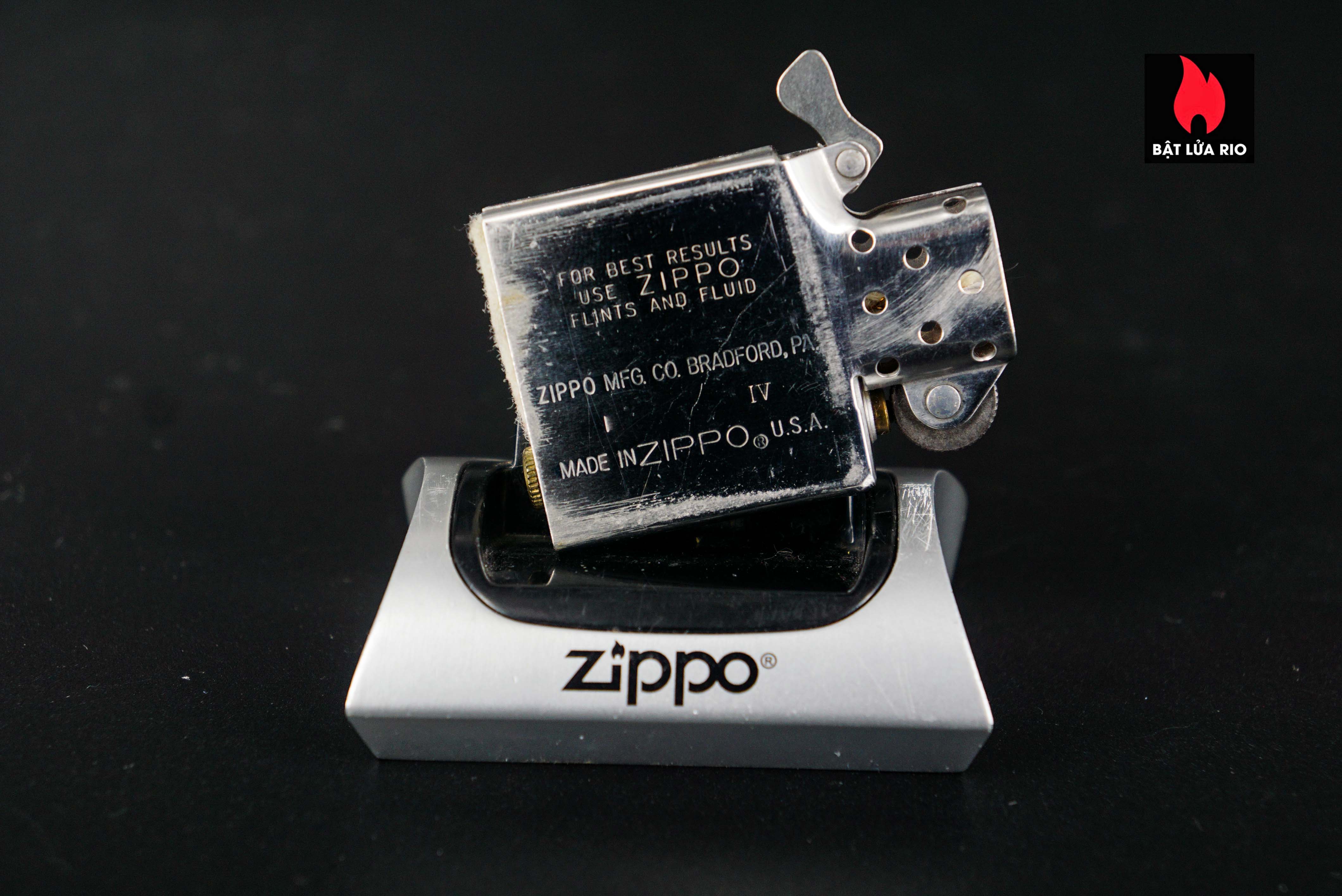 Zippo Xưa 1981 – Mary Long 33 Zippo Xưa 1981 – Mary Long 9
