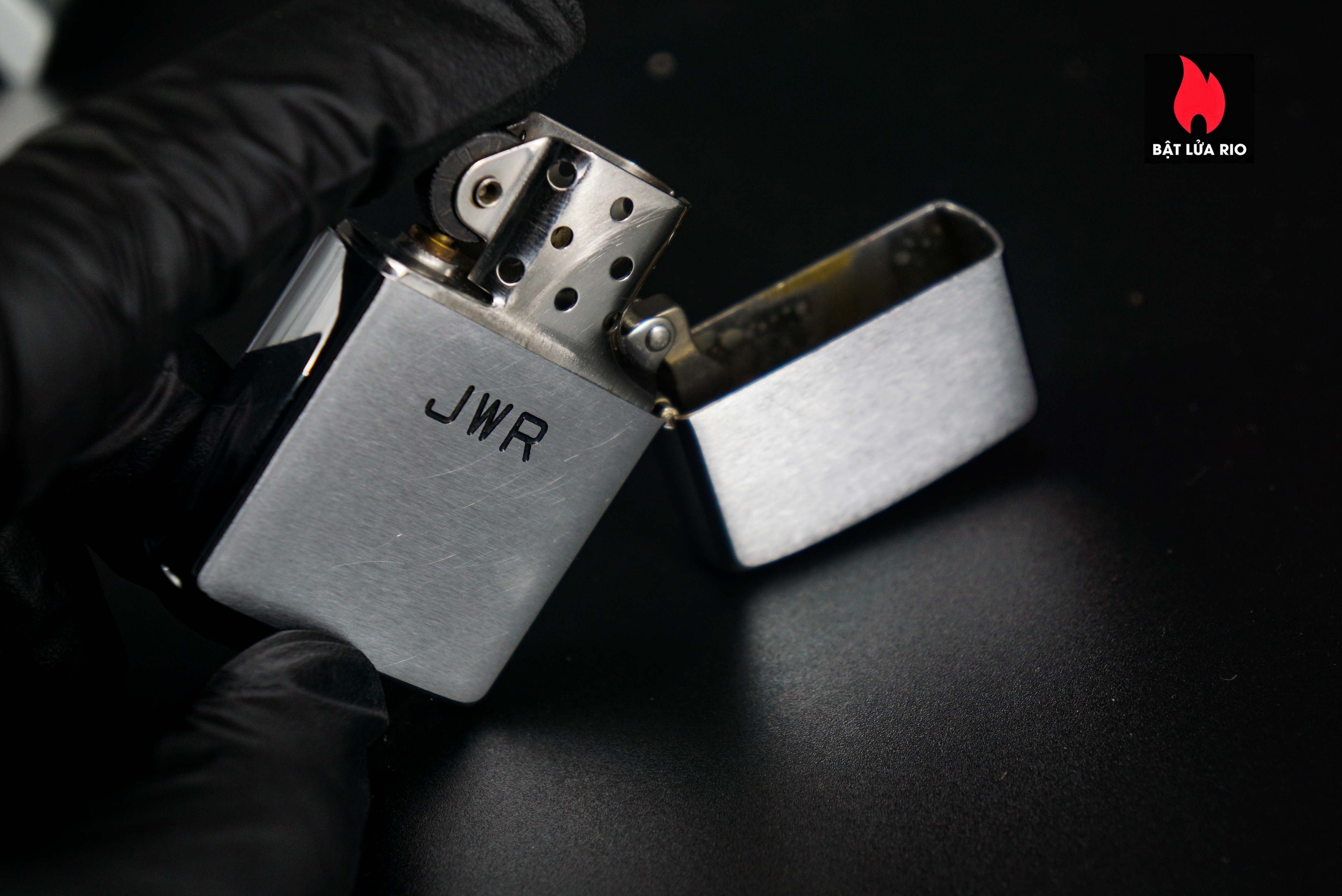 Zippo Xưa 1982 – 100 Squadron Groundcrew 5