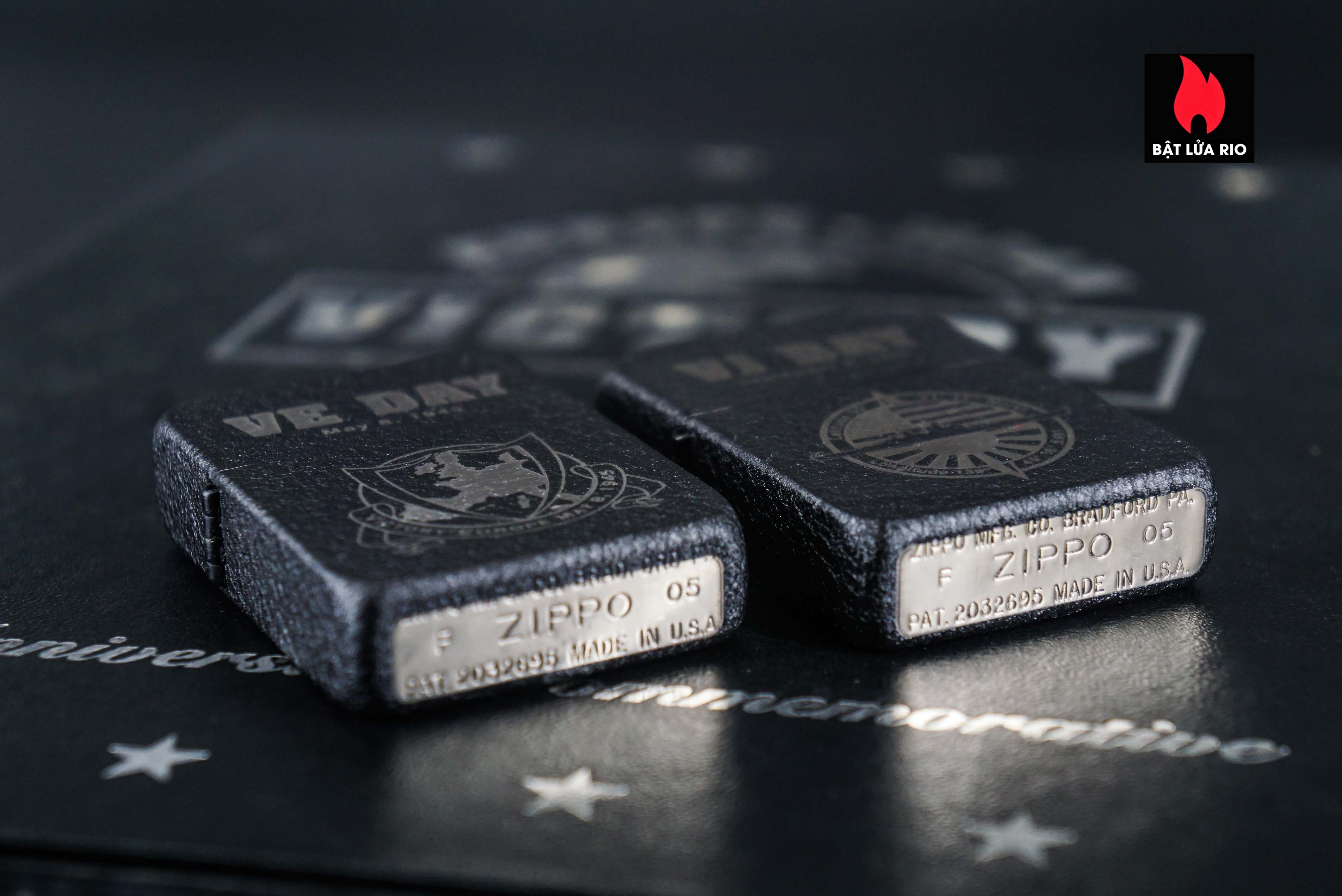 Set Zippo 2005 – Victory in Europe & Japan – WWII VE DAY & VJ DAY – 60th Anniversary – Limited 3539/5000 4