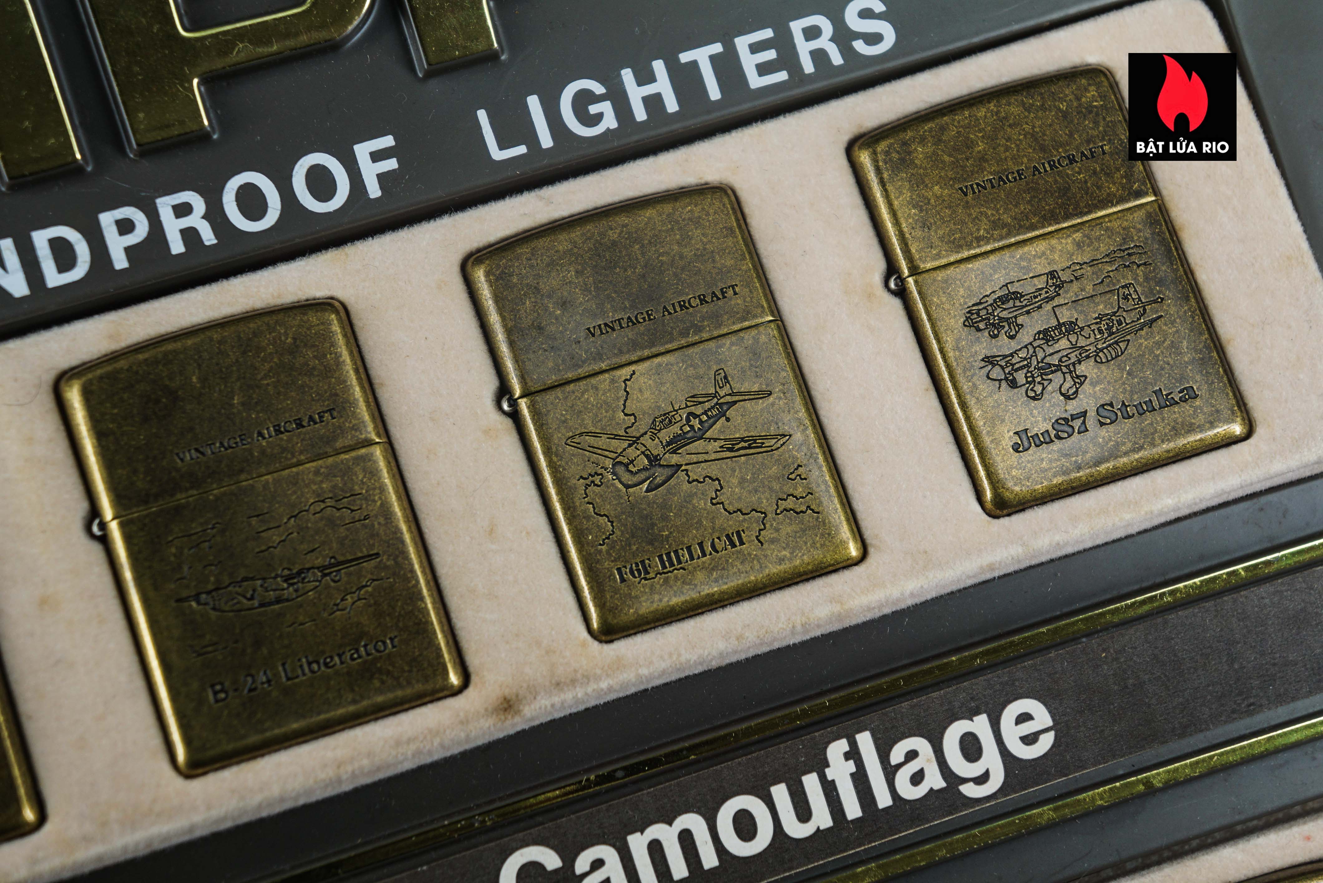 Set Zippo La Mã 1994 – Antique Brass – Vintage AirCraft Serries 34