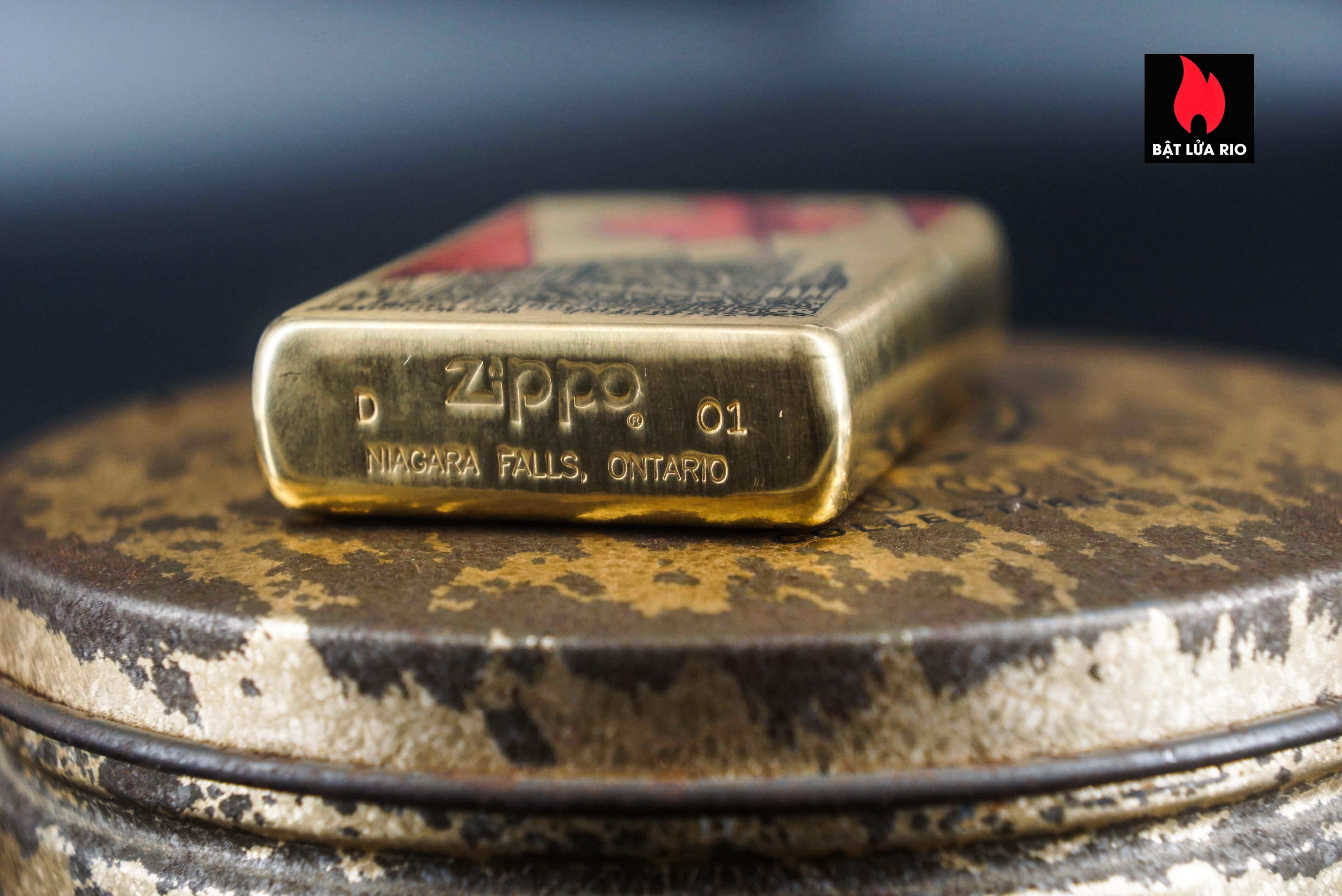 Zippo 2001 – Zippo Collectible 2001 Canada COTY 6