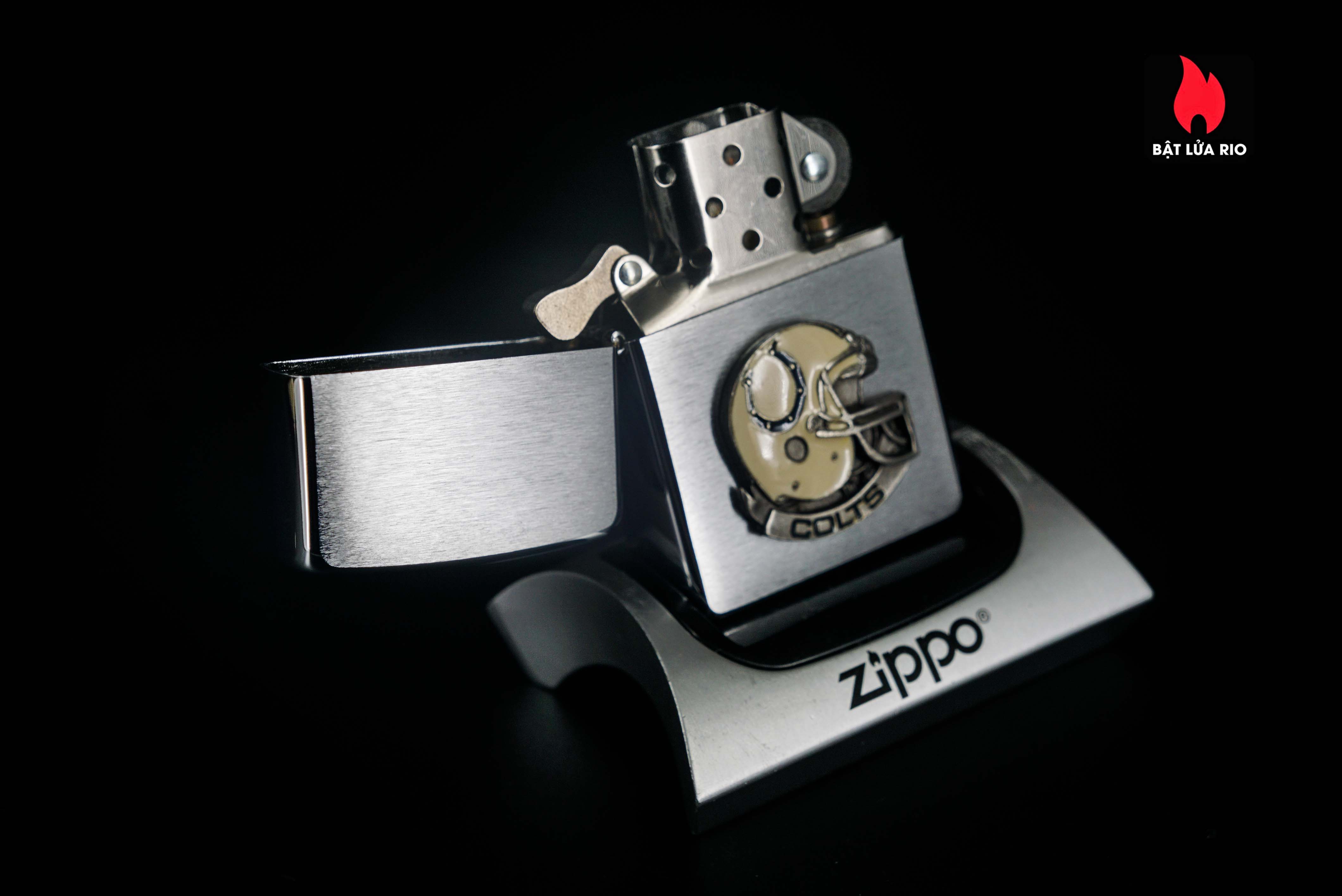 Zippo 2003 – Colts 45