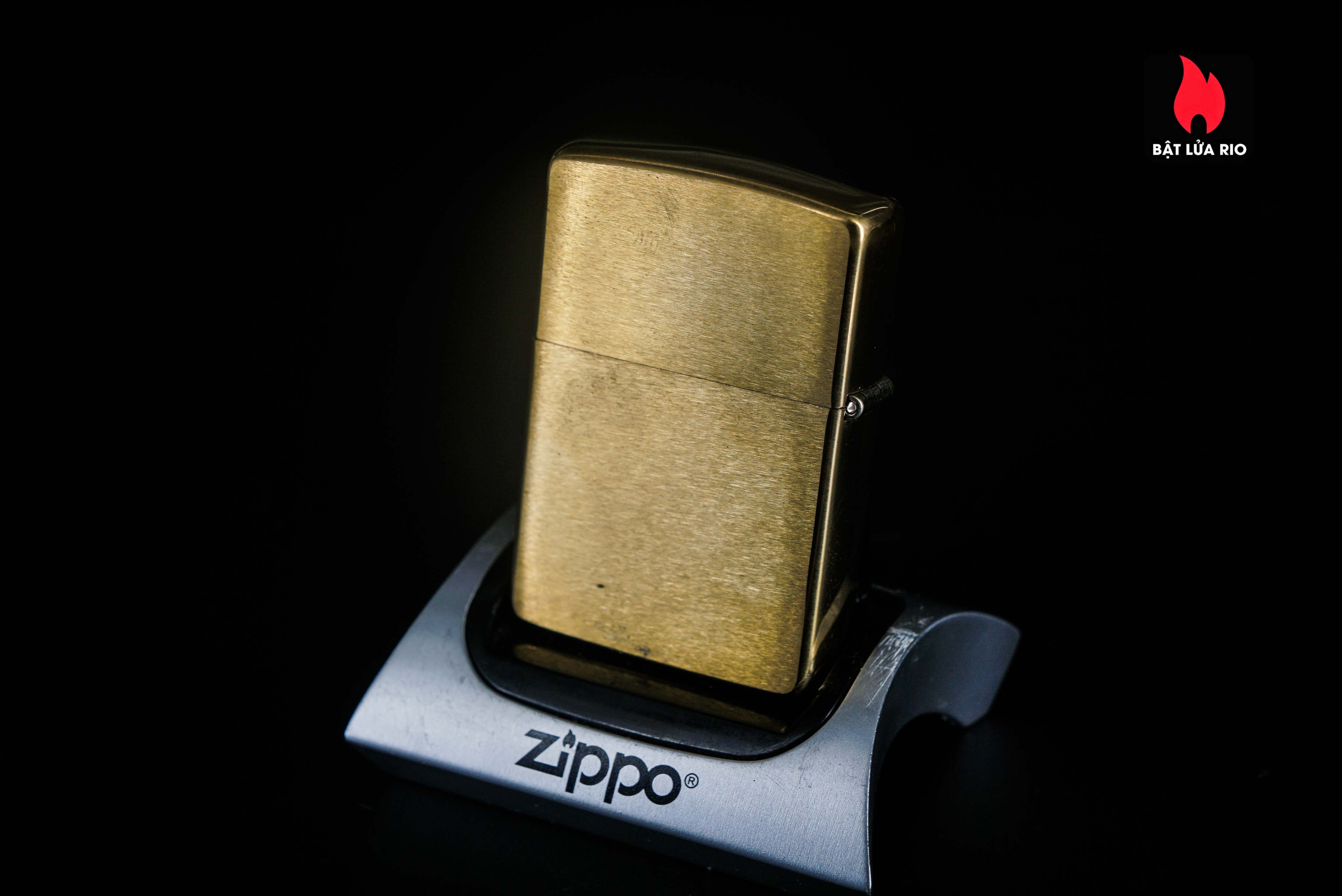 Zippo Chu Niên 1932 – 1992 – Camel Beast Medallion – Đồng Nguyên Khối – CJS 11
