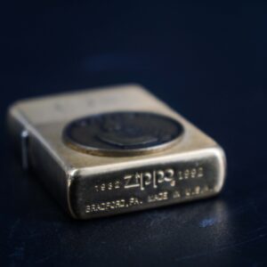 Zippo Chu Niên 1932 – 1992 – Camel Beast Medallion – Đồng Nguyên Khối – CJS 7