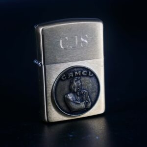 Zippo Chu Niên 1932 – 1992 – Camel Beast Medallion – Đồng Nguyên Khối – CJS 9