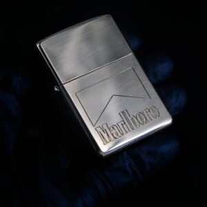 Zippo La Mã 1999 – Marlboro – High Polish Brass – Đồng Nguyên Khối 1