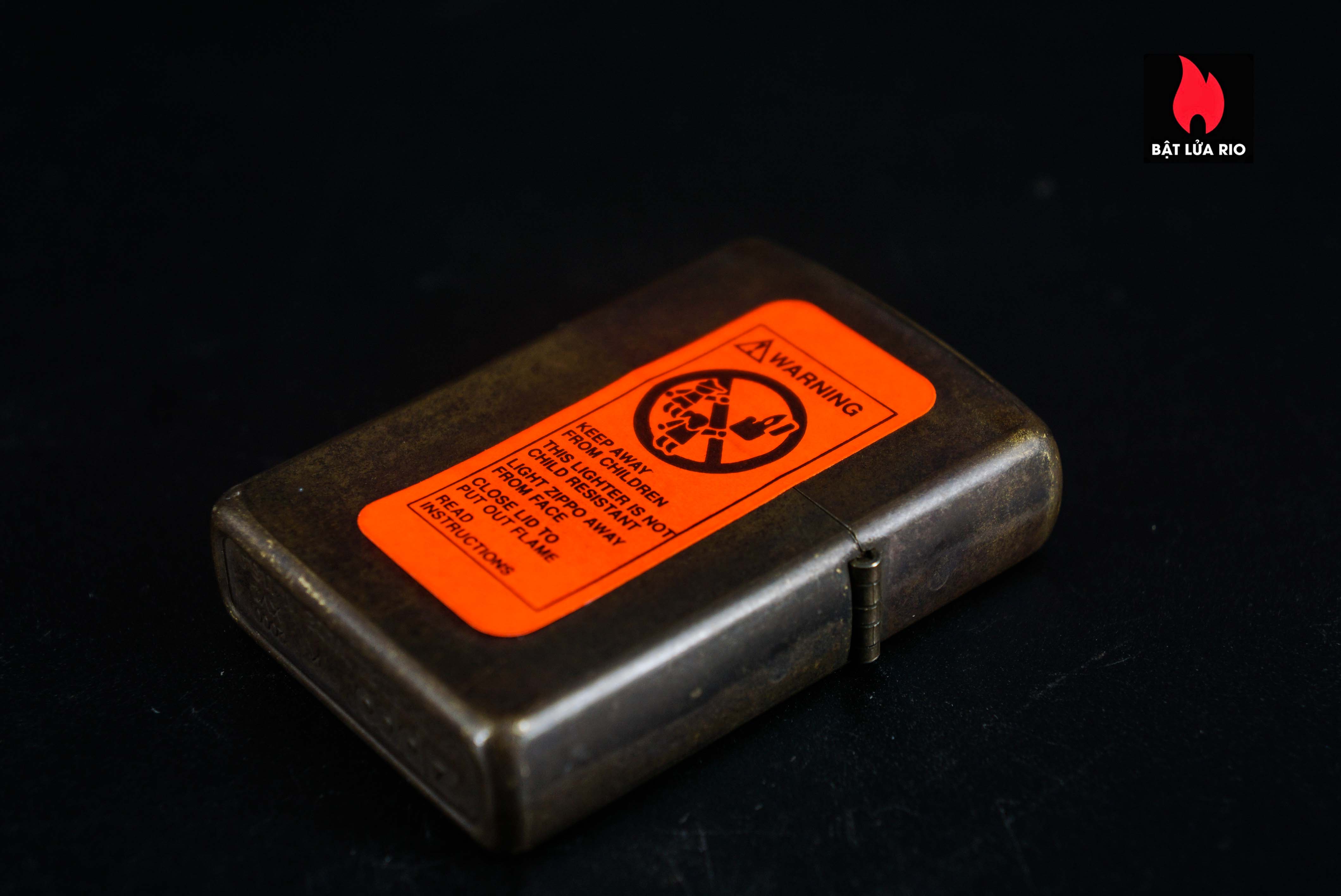Zippo La Mã 2000 – Solid Brass – Đồng Nguyên Khối 24 Zippo La Mã 2000 – Solid Brass – Đồng Nguyên Khối 3