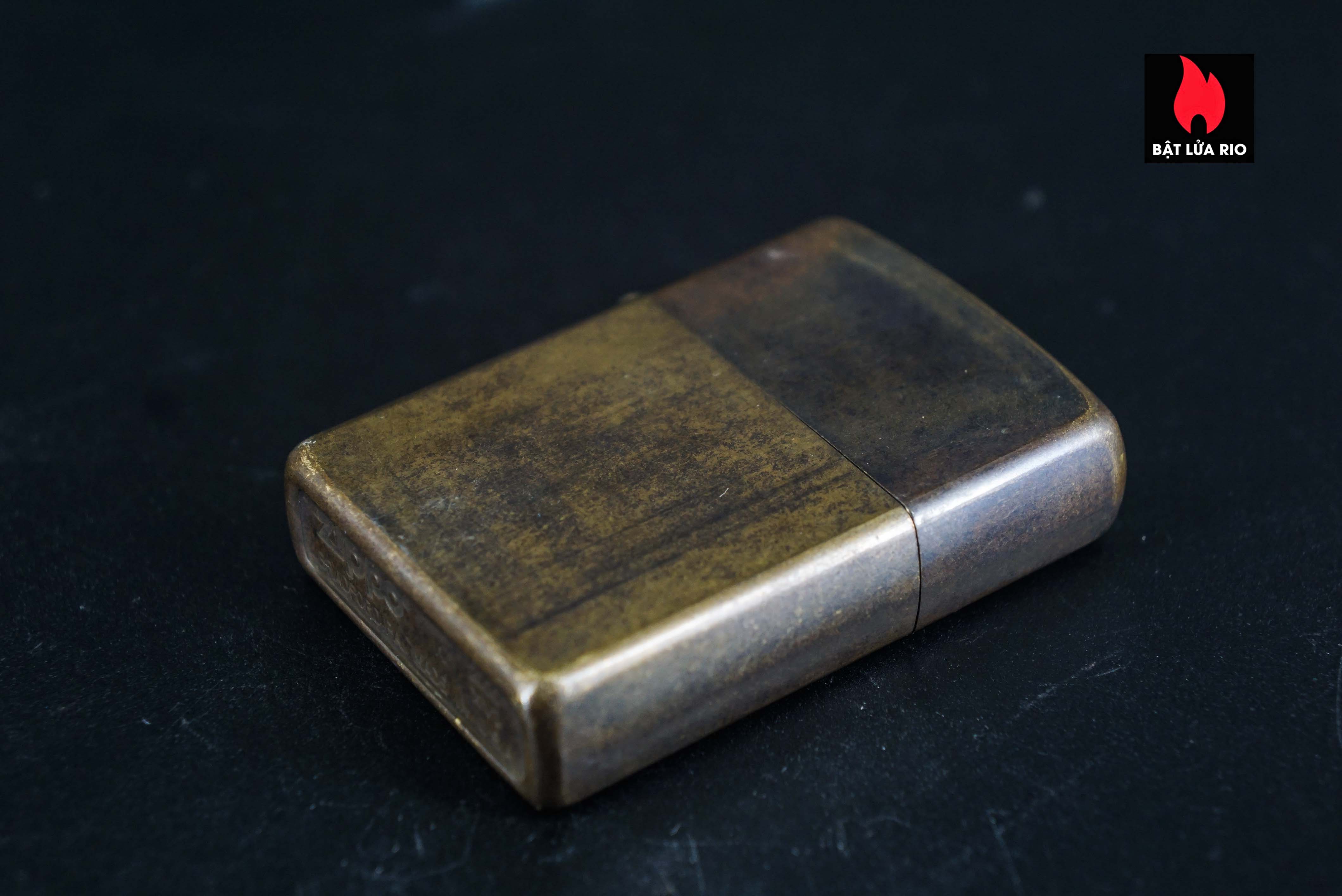Zippo La Mã 2000 – Solid Brass – Đồng Nguyên Khối 23 Zippo La Mã 2000 – Solid Brass – Đồng Nguyên Khối 4
