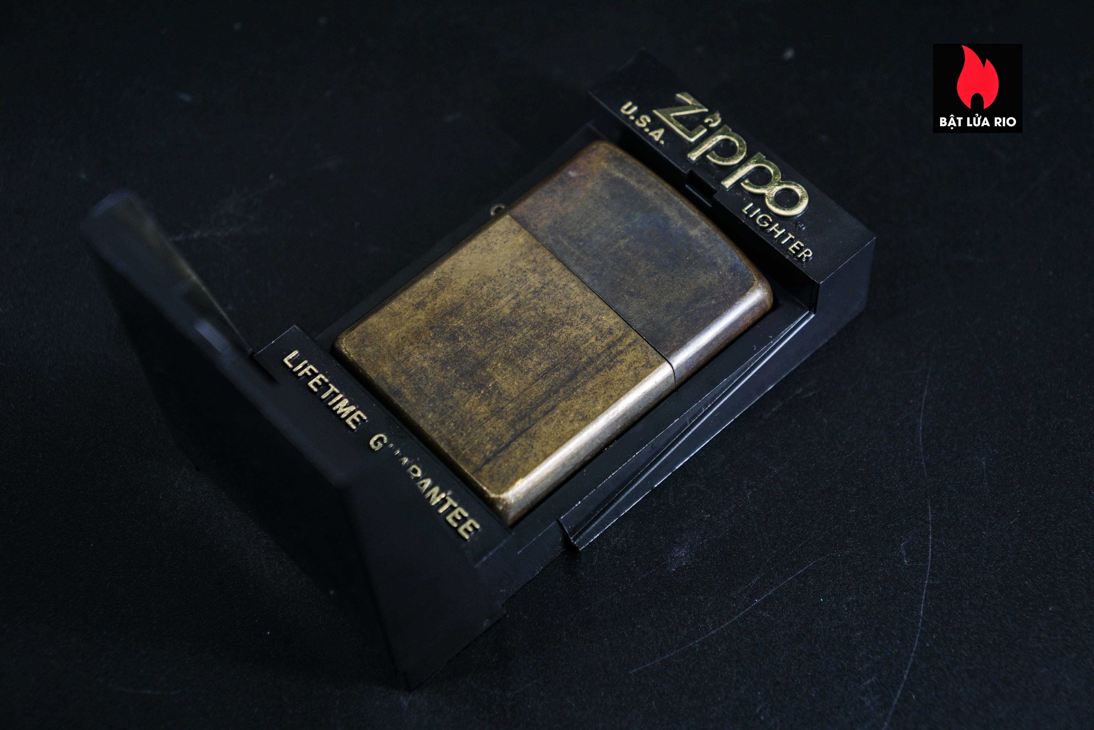 Zippo La Mã 2000 – Solid Brass – Đồng Nguyên Khối 19 Zippo La Mã 2000 – Solid Brass – Đồng Nguyên Khối 7
