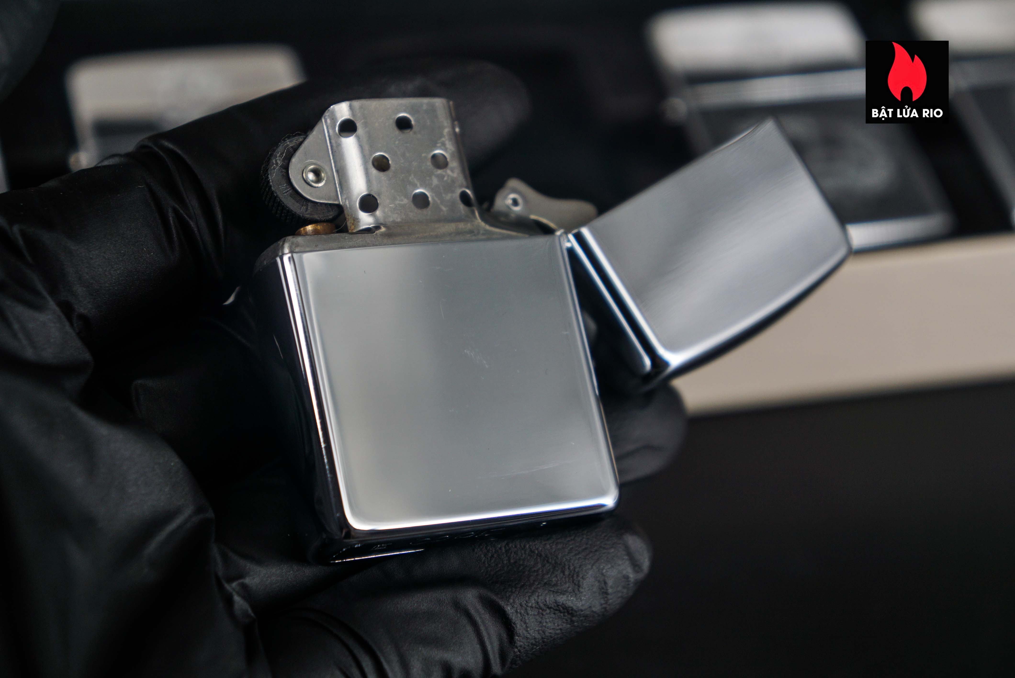 Zippo Set 1991 – The WWII Commemorative Series 104 Zippo Set 1991 – The WWII Commemorative Series 26