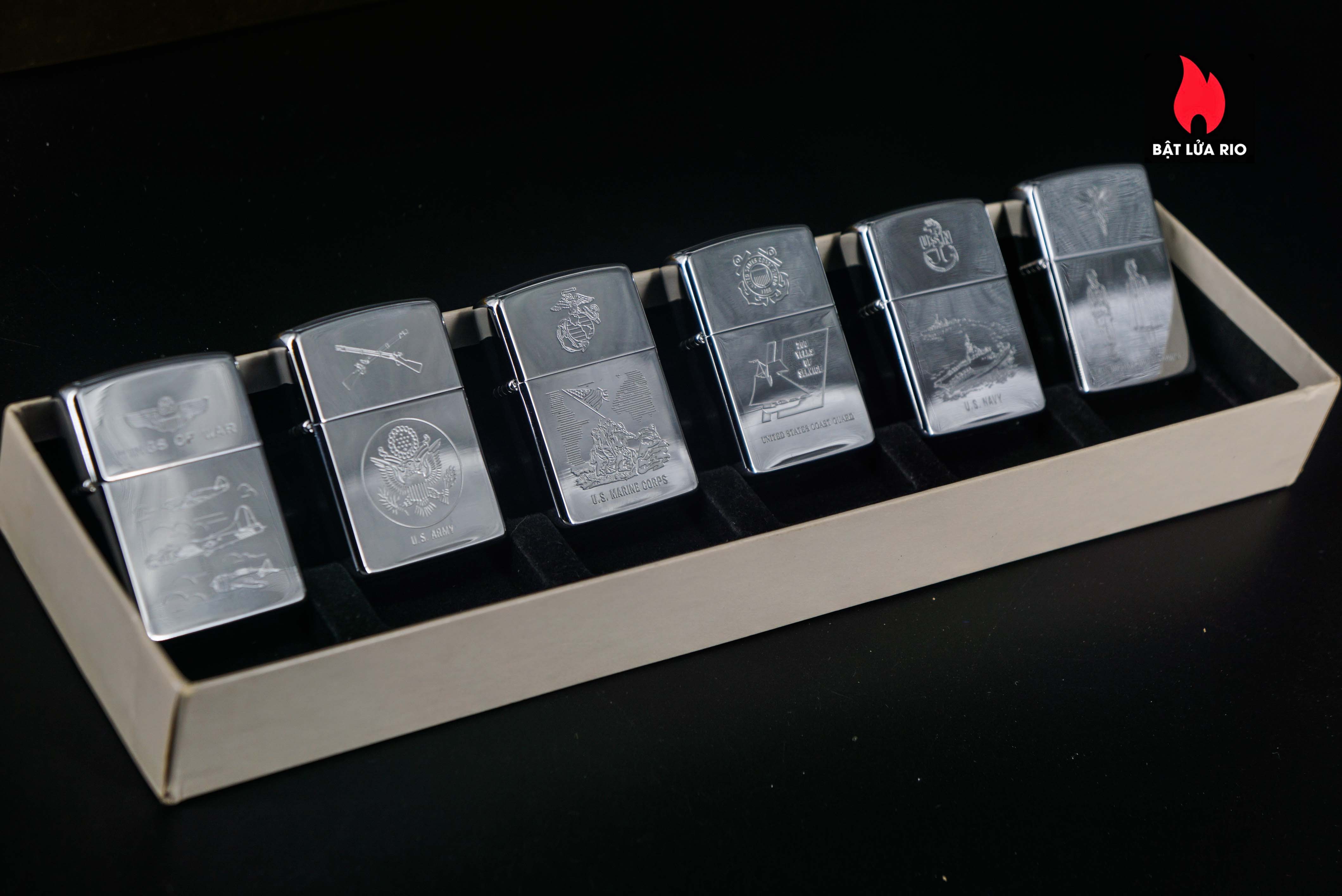 Zippo Set 1991 – The WWII Commemorative Series 113 Zippo Set 1991 – The WWII Commemorative Series