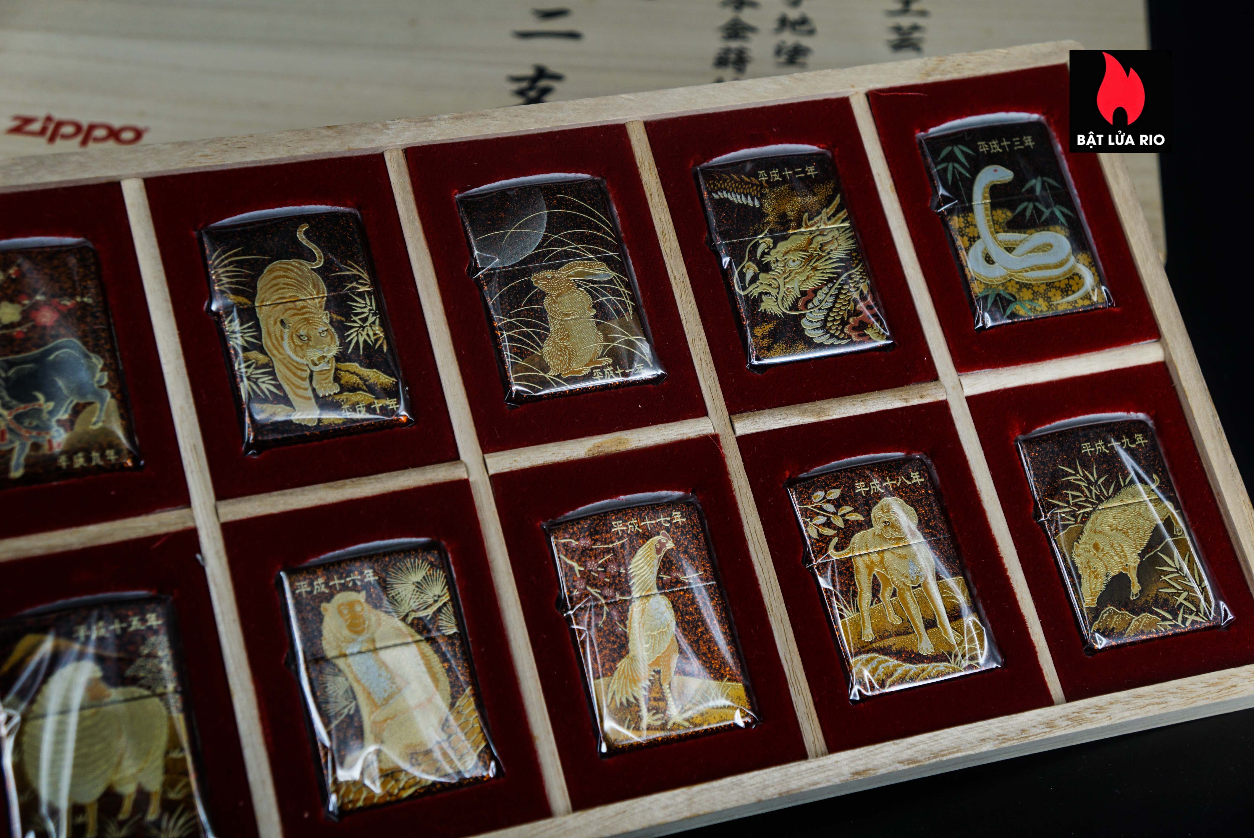 Zippo Set 1999-2006 – Japan Zodiac Set – 12 Con Giáp Châu Á – Nashiji-nuri Sơn Mài Makie Thủ Công Truyền Thống Nhật Bản 100