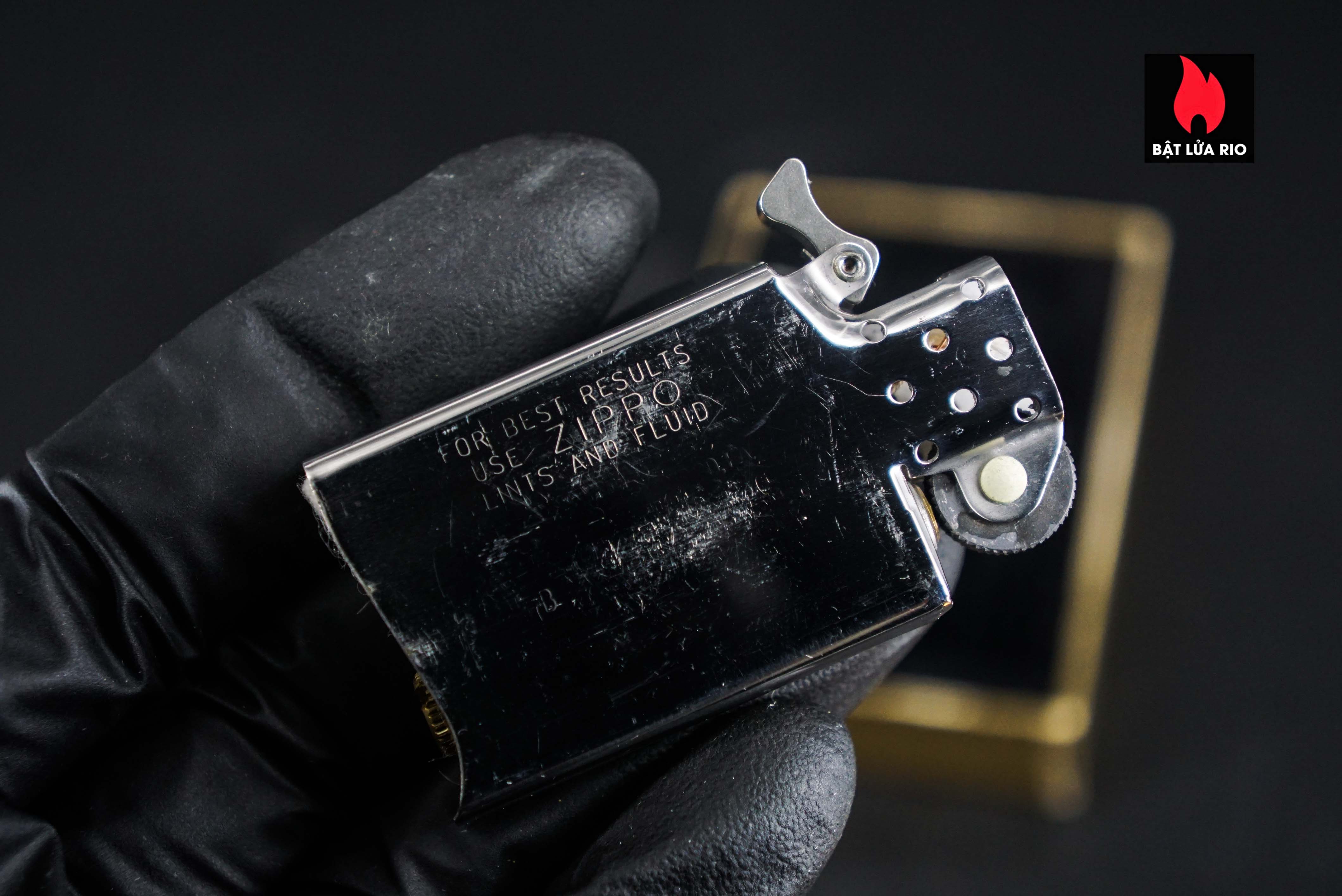 Zippo Slim La Mã 1991 – Đồng Nguyên Khối – Marlboro Longhorns – CS 36 Zippo Slim La Mã 1991 – Đồng Nguyên Khối – Marlboro Longhorns – CS 8