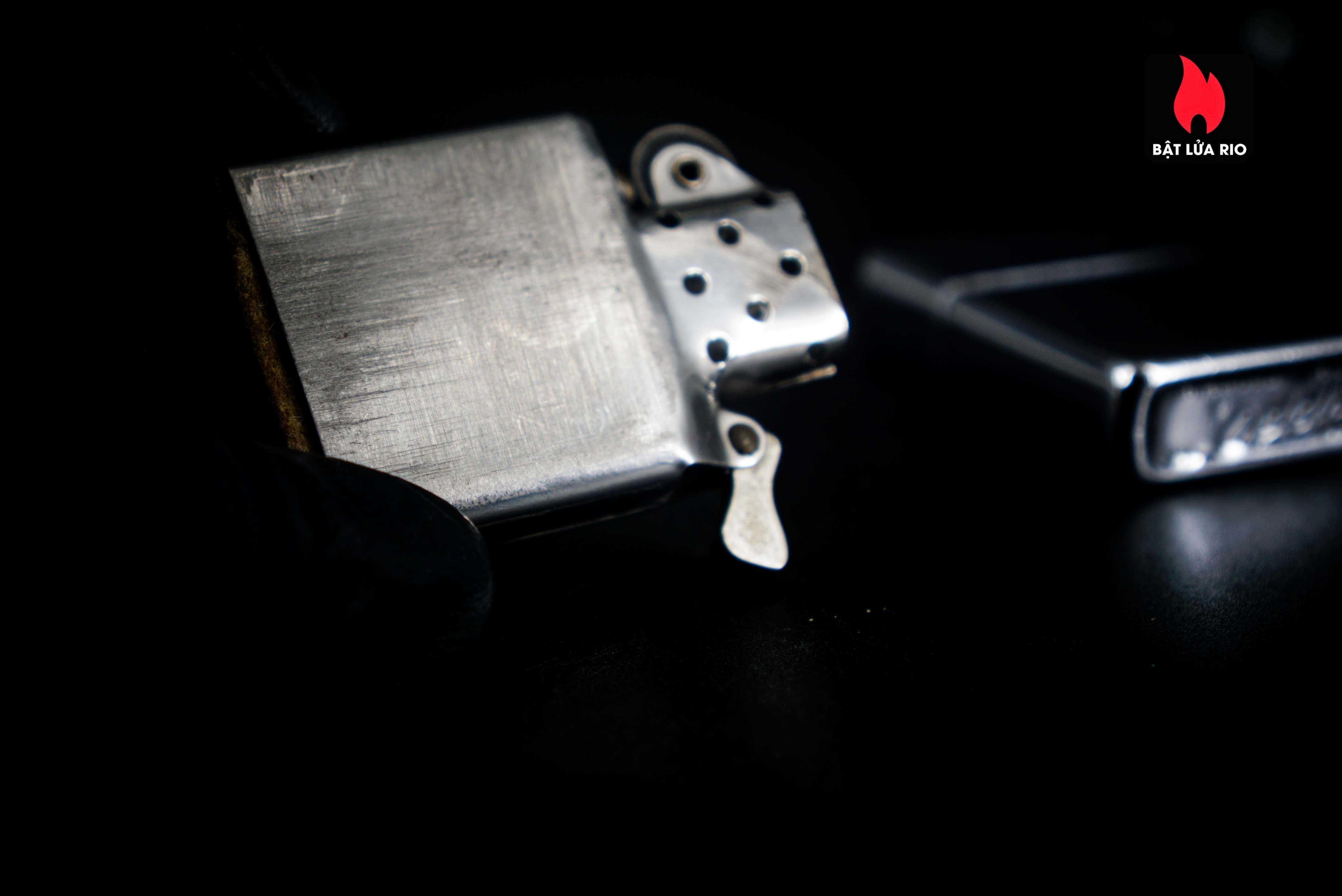Zippo Xưa 1955 – Winchester Western 7