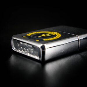Zippo Xưa 1961 – The United States Naval War College – Viribus Mari Victoria 2