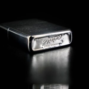 Zippo Xưa 1961 – The United States Naval War College – Viribus Mari Victoria 4