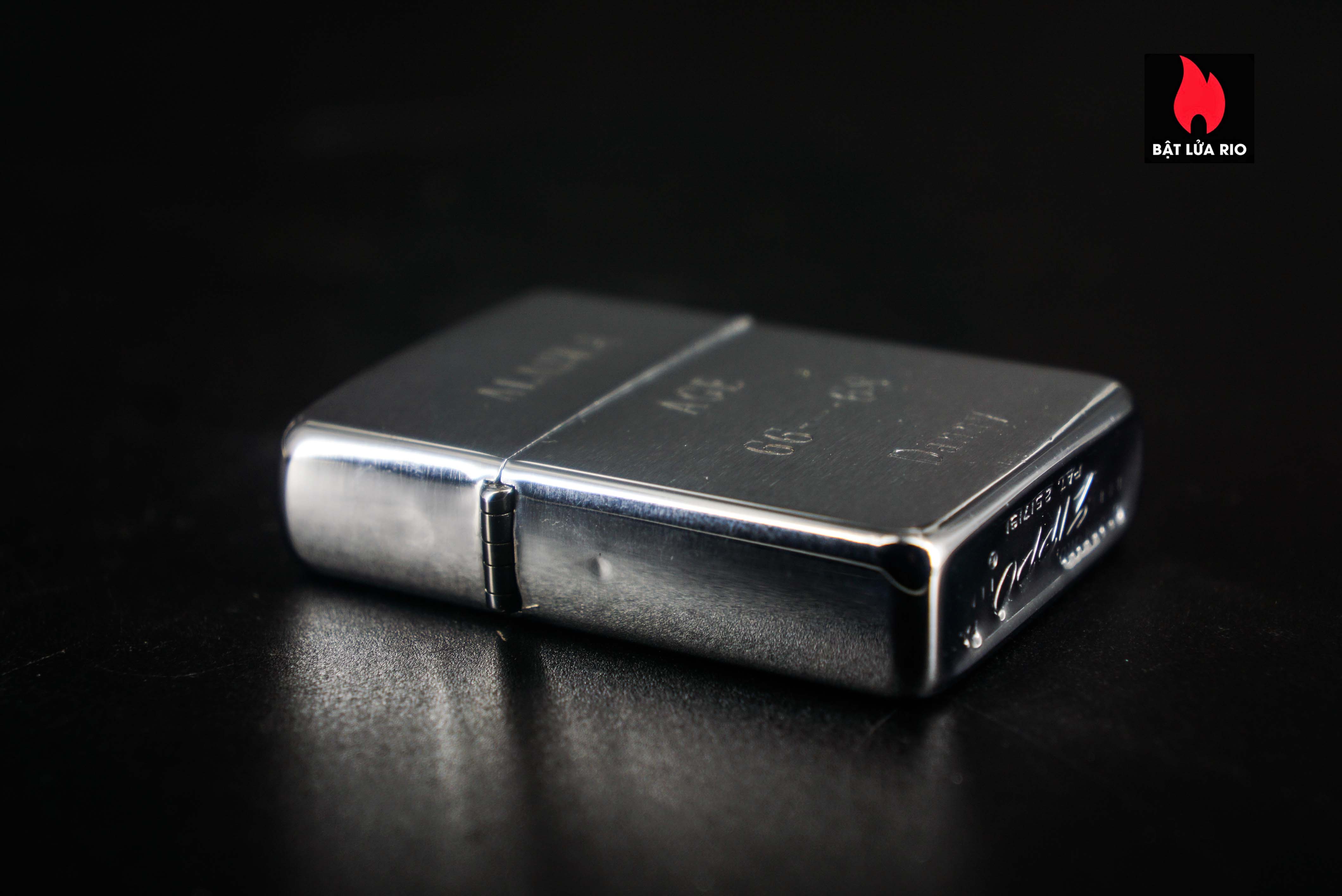 Zippo Xưa 1967 – Brushed Chrome – Alaska 66-68 Danny 3