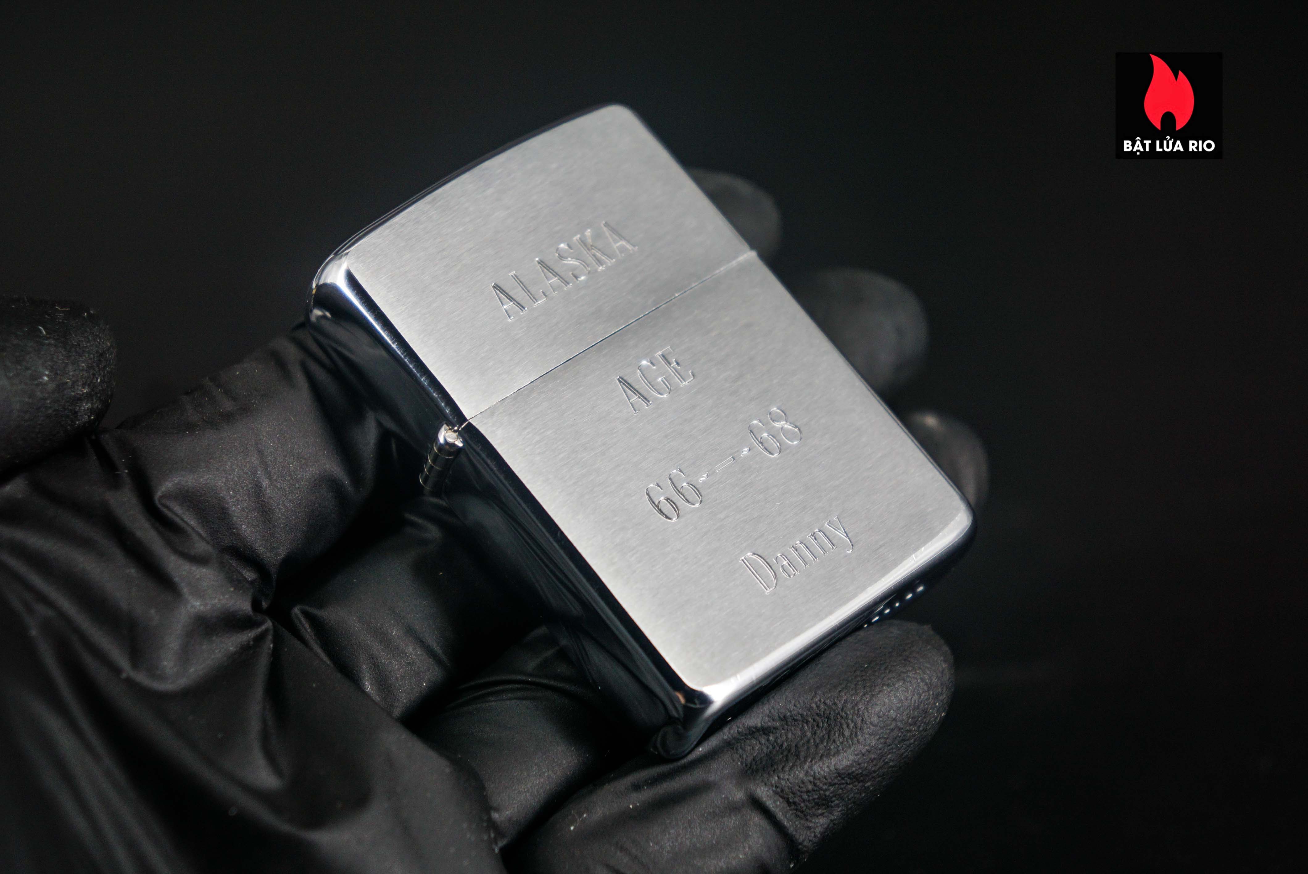 Zippo Xưa 1967 – Brushed Chrome – Alaska 66-68 Danny 10