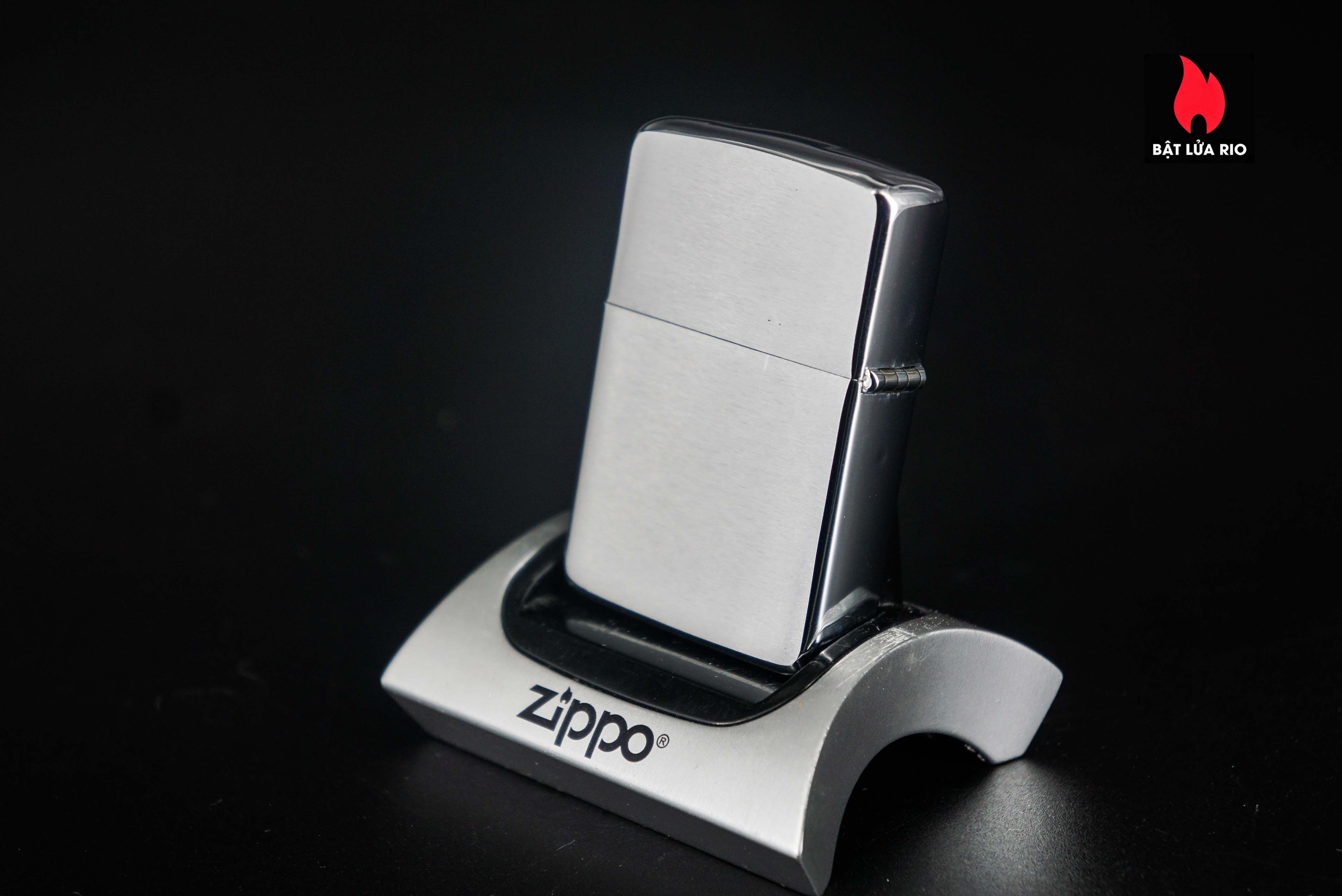 Zippo Xưa 1967 – Brushed Chrome – Alaska 66-68 Danny 11