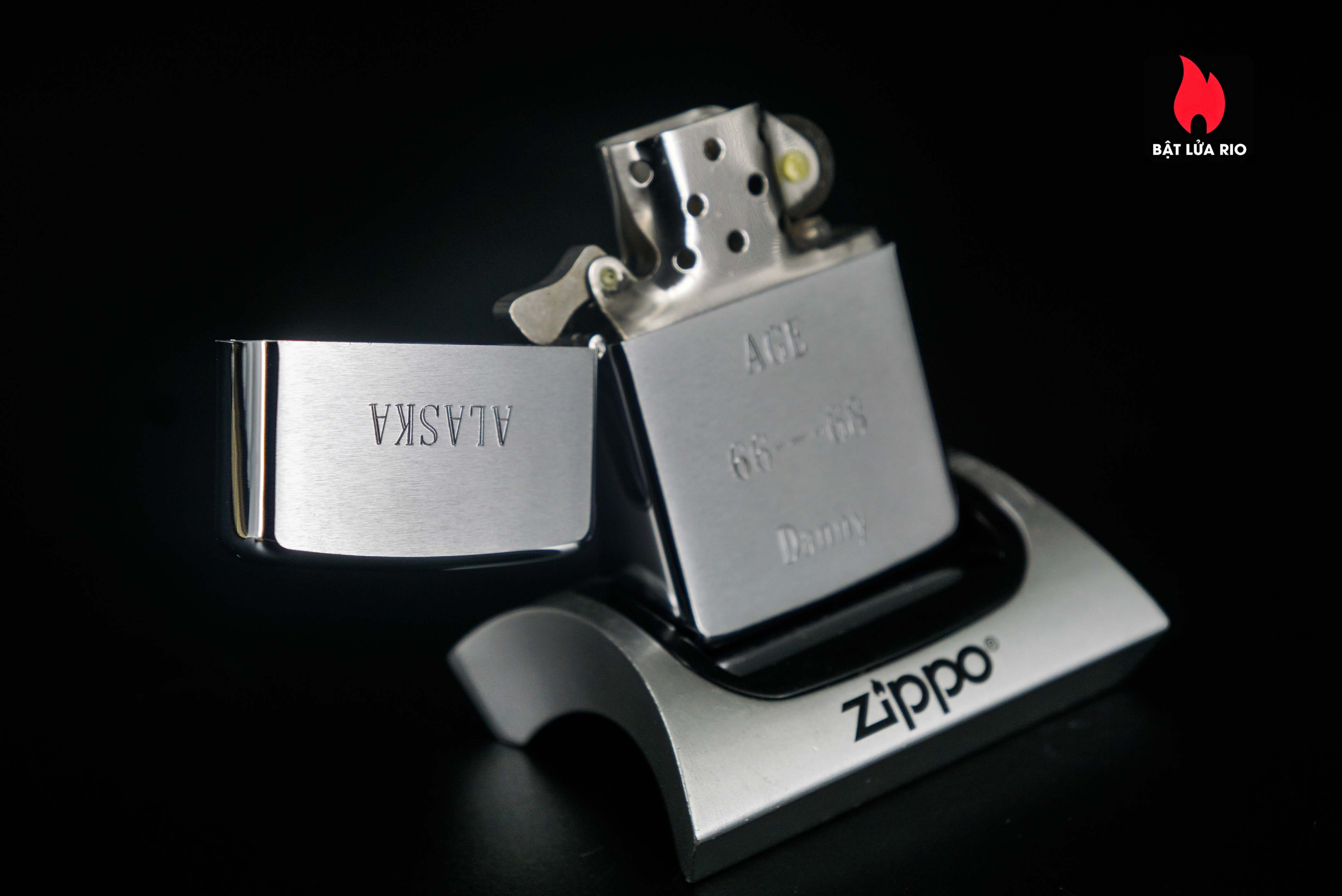 Zippo Xưa 1967 – Brushed Chrome – Alaska 66-68 Danny 12