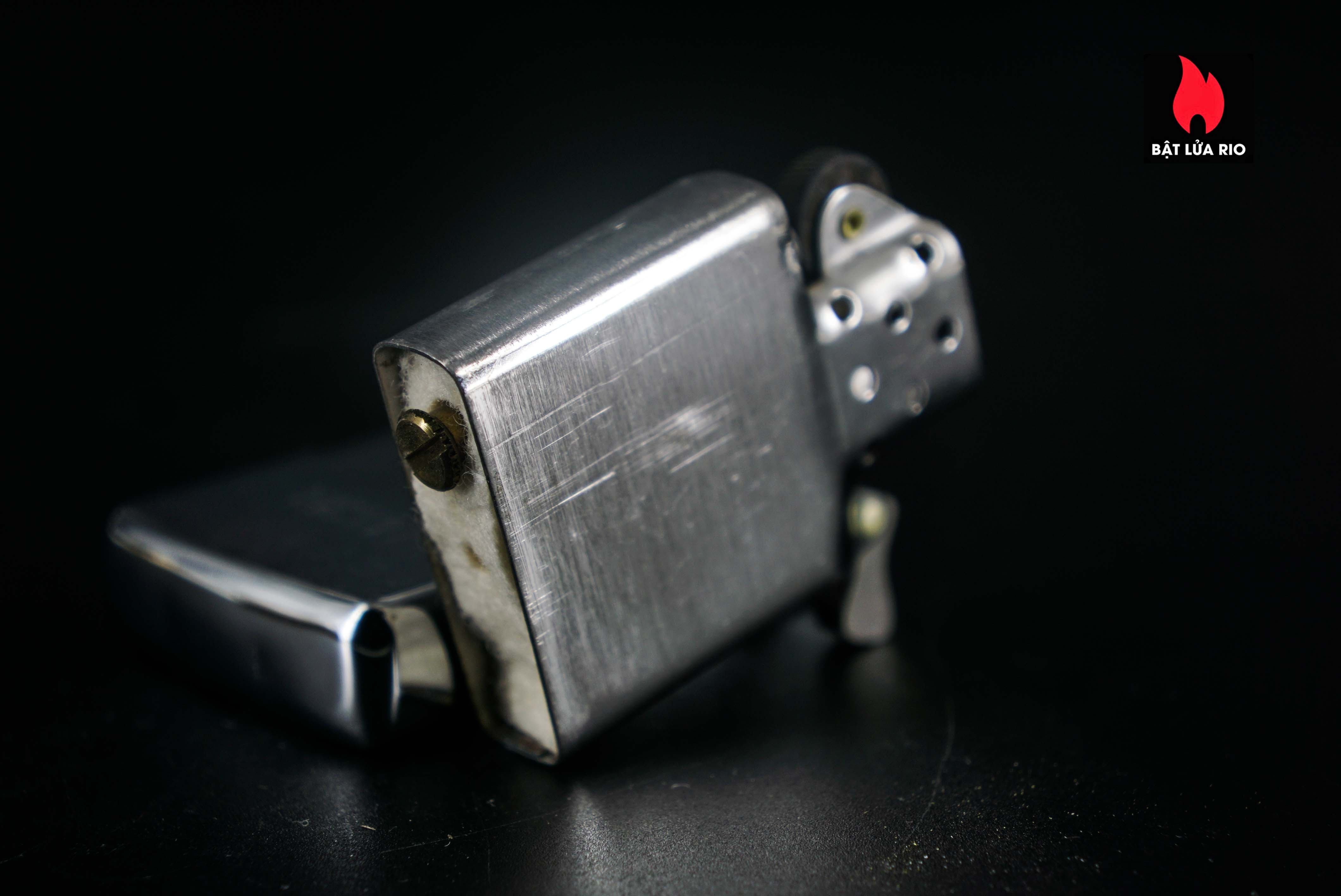 Zippo Xưa 1967 – Brushed Chrome – Alaska 66-68 Danny 2
