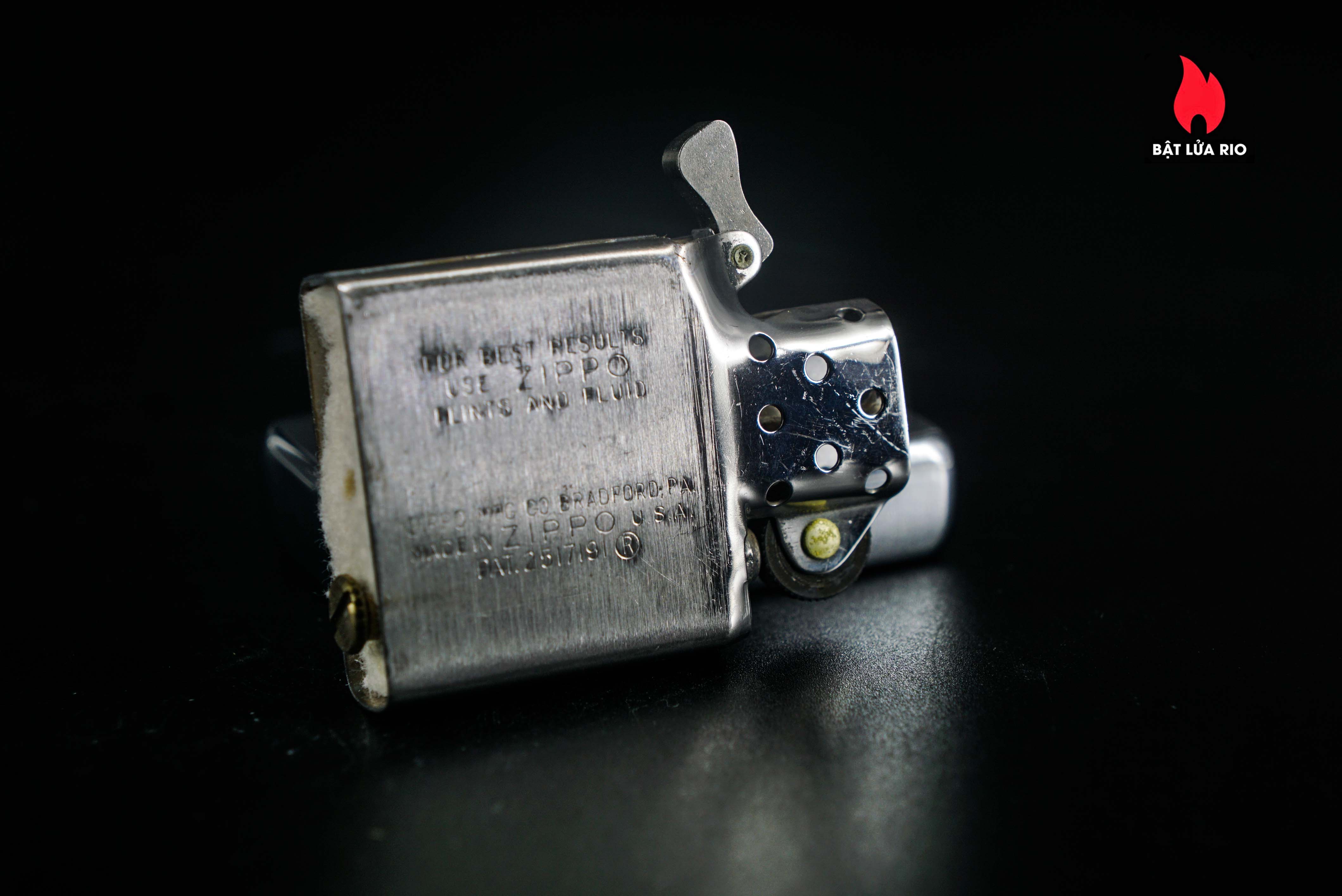 Zippo Xưa 1967 – Brushed Chrome – Alaska 66-68 Danny 3