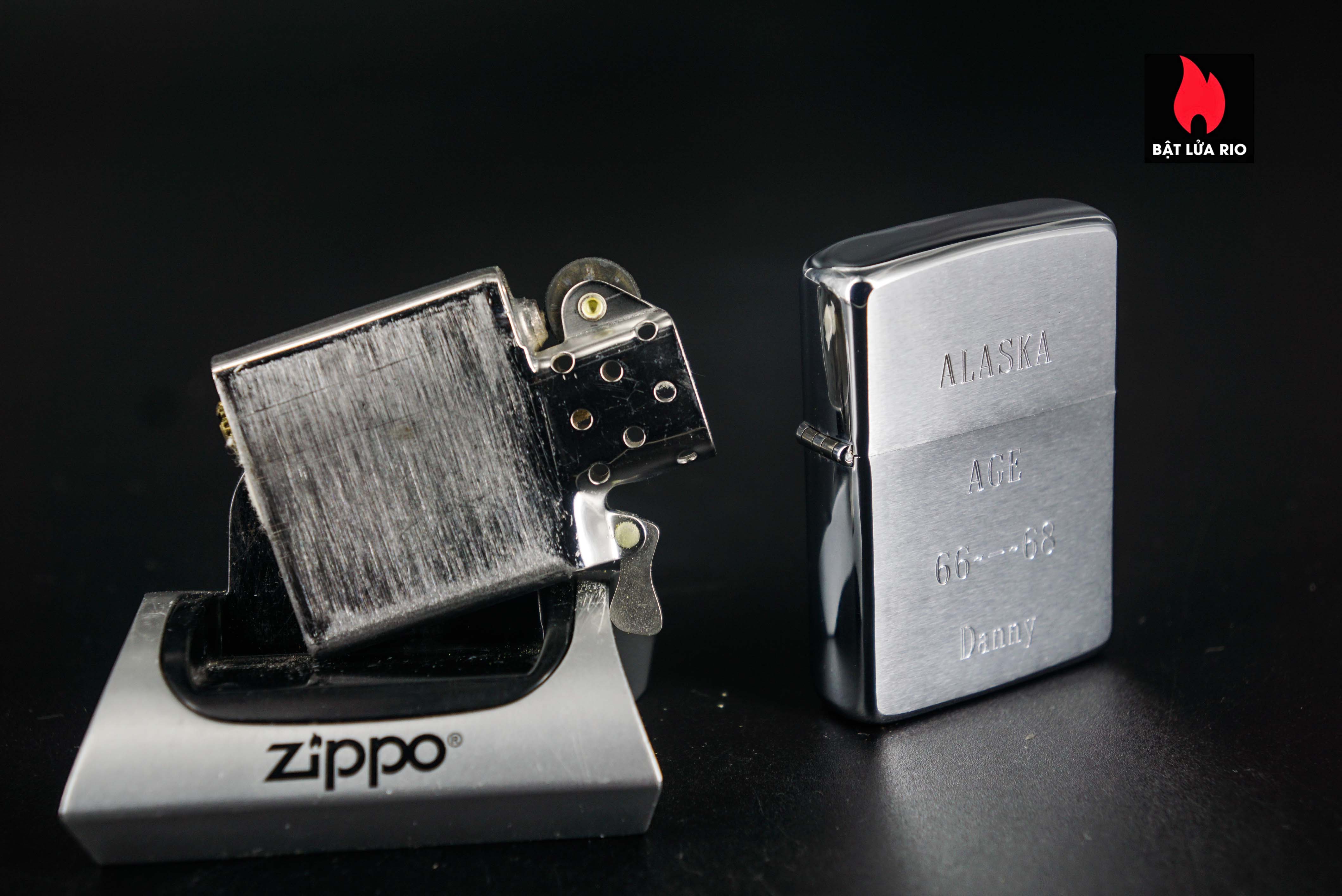 Zippo Xưa 1967 – Brushed Chrome – Alaska 66-68 Danny 7